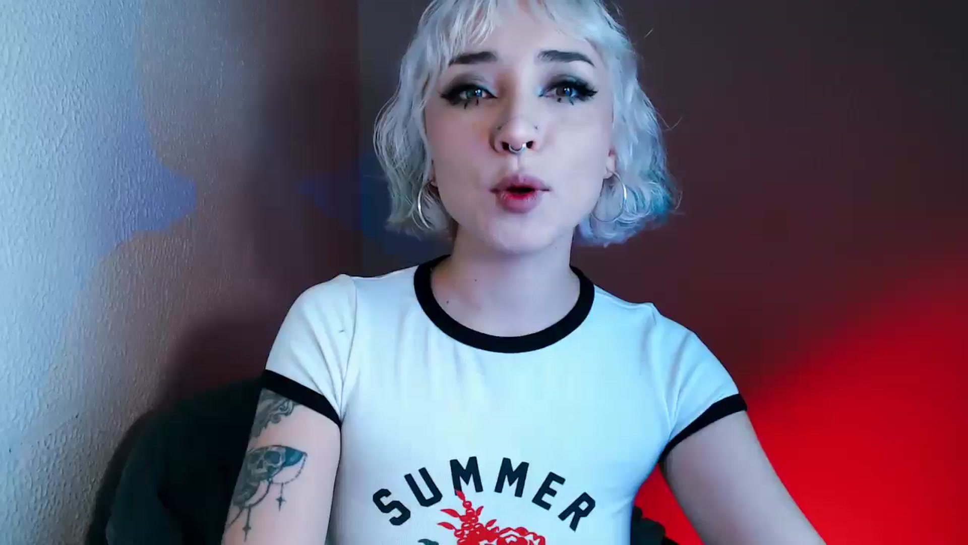 Gallery image thumbnail from Petit_Haze's myfreecams stream on, 11/22/2025, 05:32 image 1 of 20