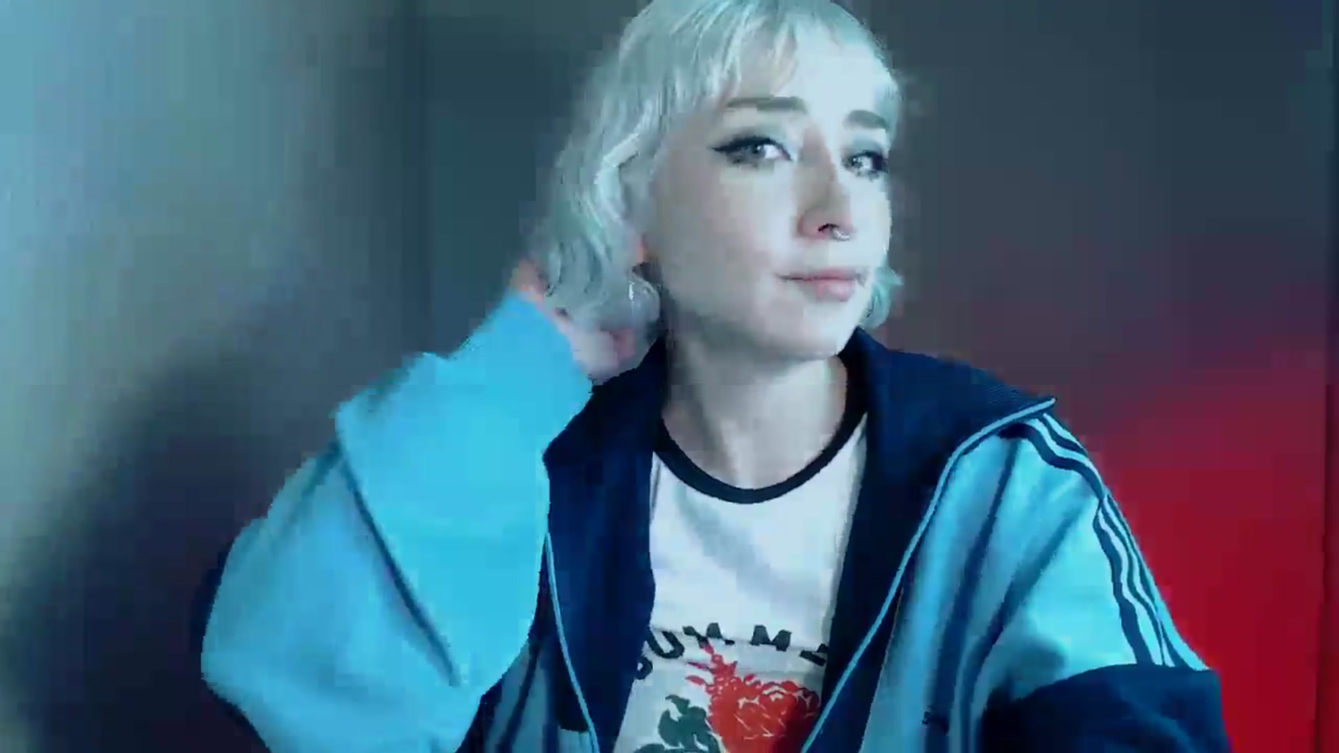 Gallery image thumbnail from Petit_Haze's myfreecams stream on, 11/22/2025, 07:13 image 18 of 20