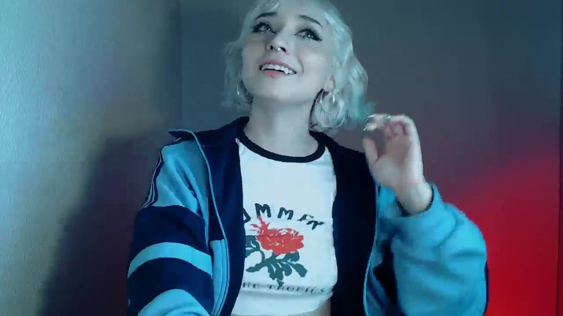 Gallery image thumbnail from Petit_Haze's myfreecams stream on, 11/22/2025, 07:13 image 3 of 20