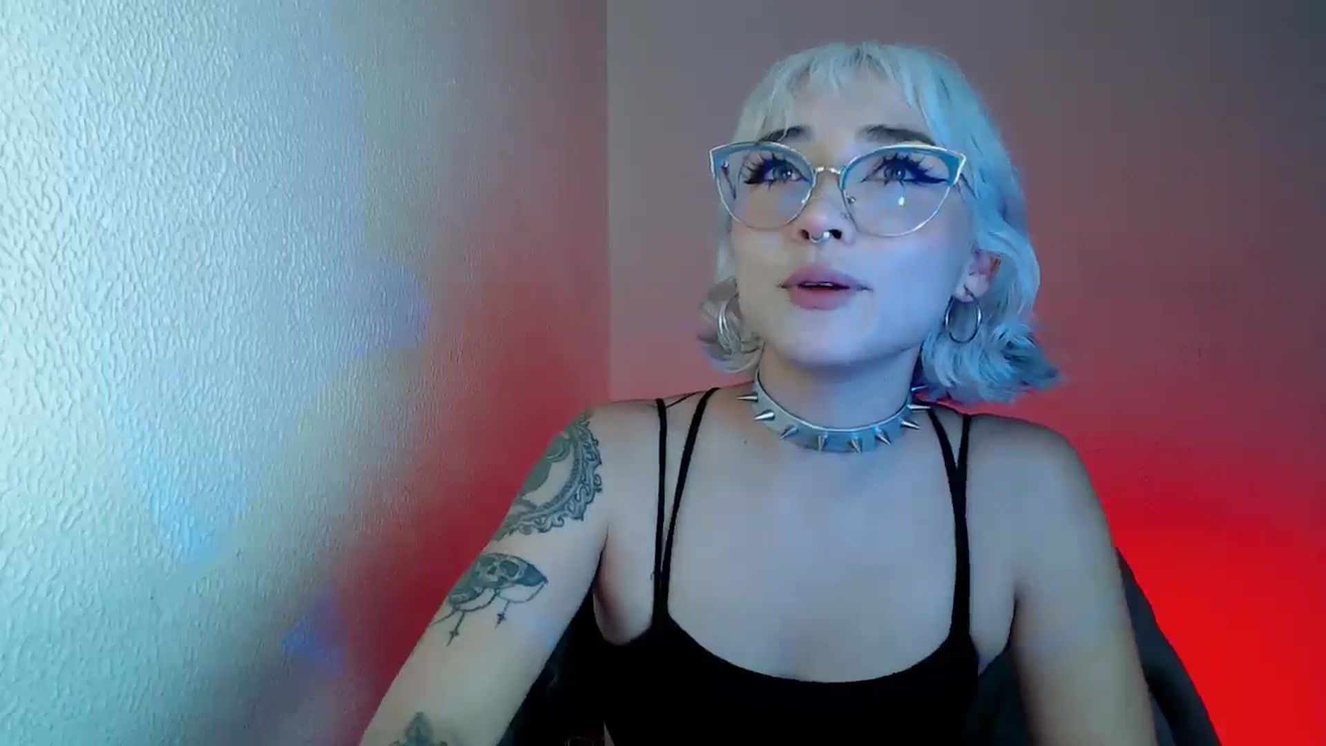 Gallery image thumbnail from Petit_Haze's myfreecams stream on, 11/26/2025, 05:02 image 2 of 20