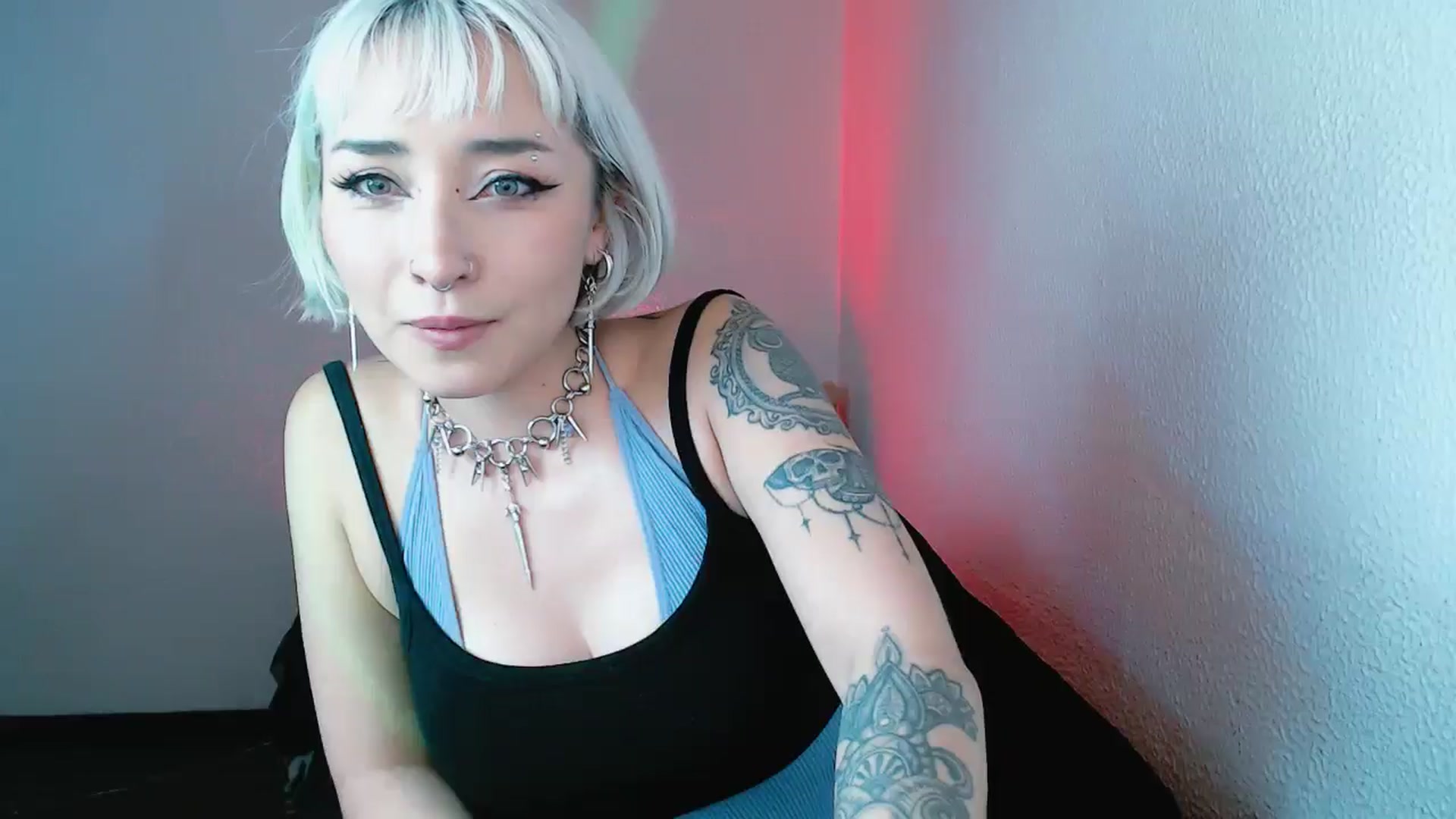 Gallery image thumbnail from Petit_Haze's myfreecams stream on, 01/30/2026, 02:22 image 7 of 20