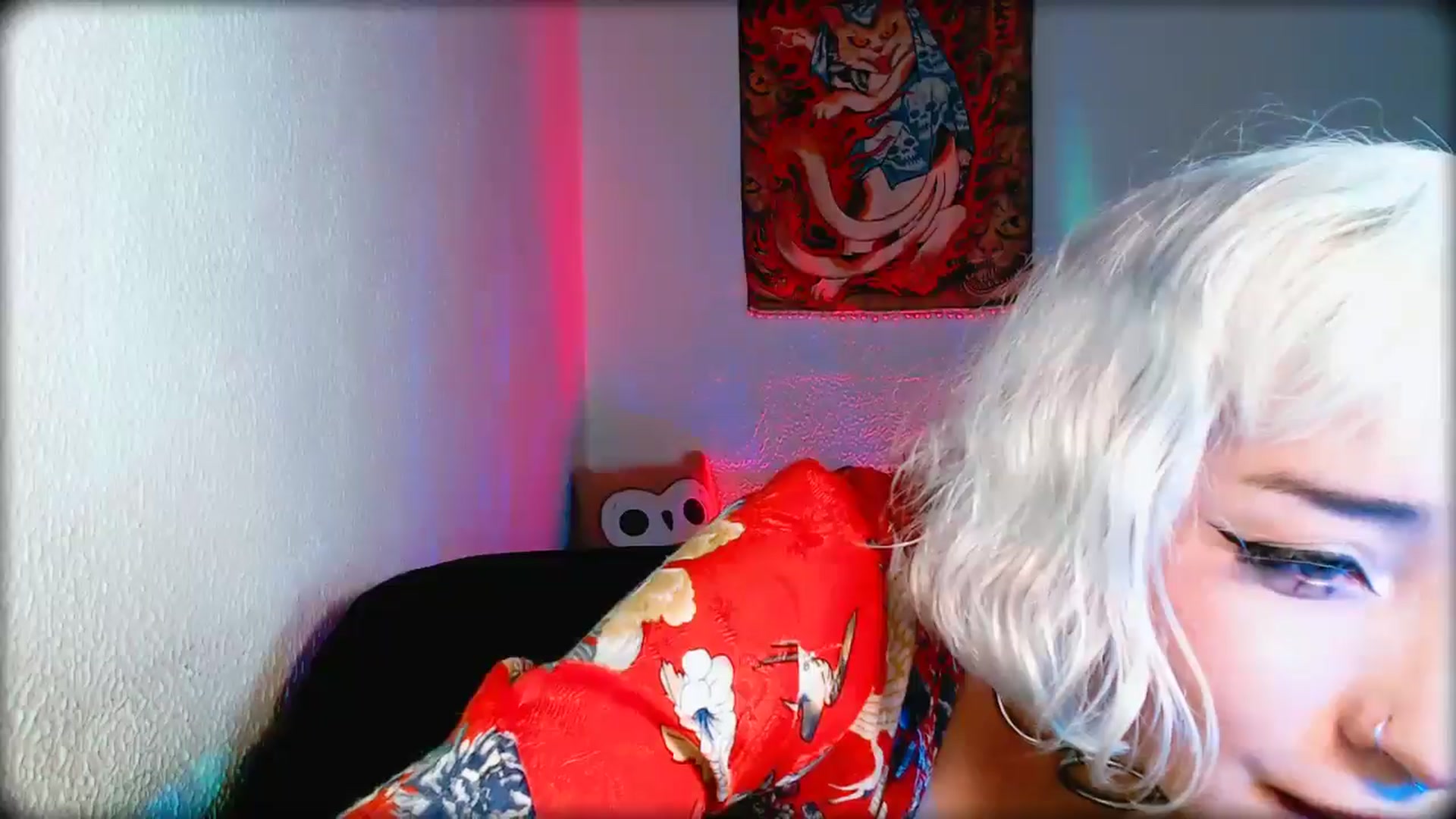 Gallery image thumbnail from Petit_Haze's myfreecams stream on, 02/07/2026, 07:06 image 10 of 20