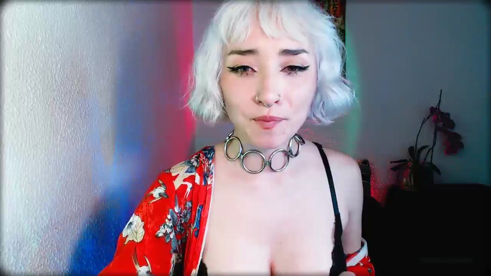 Gallery image thumbnail from Petit_Haze's myfreecams stream on, 02/07/2026, 08:37 image 9 of 20
