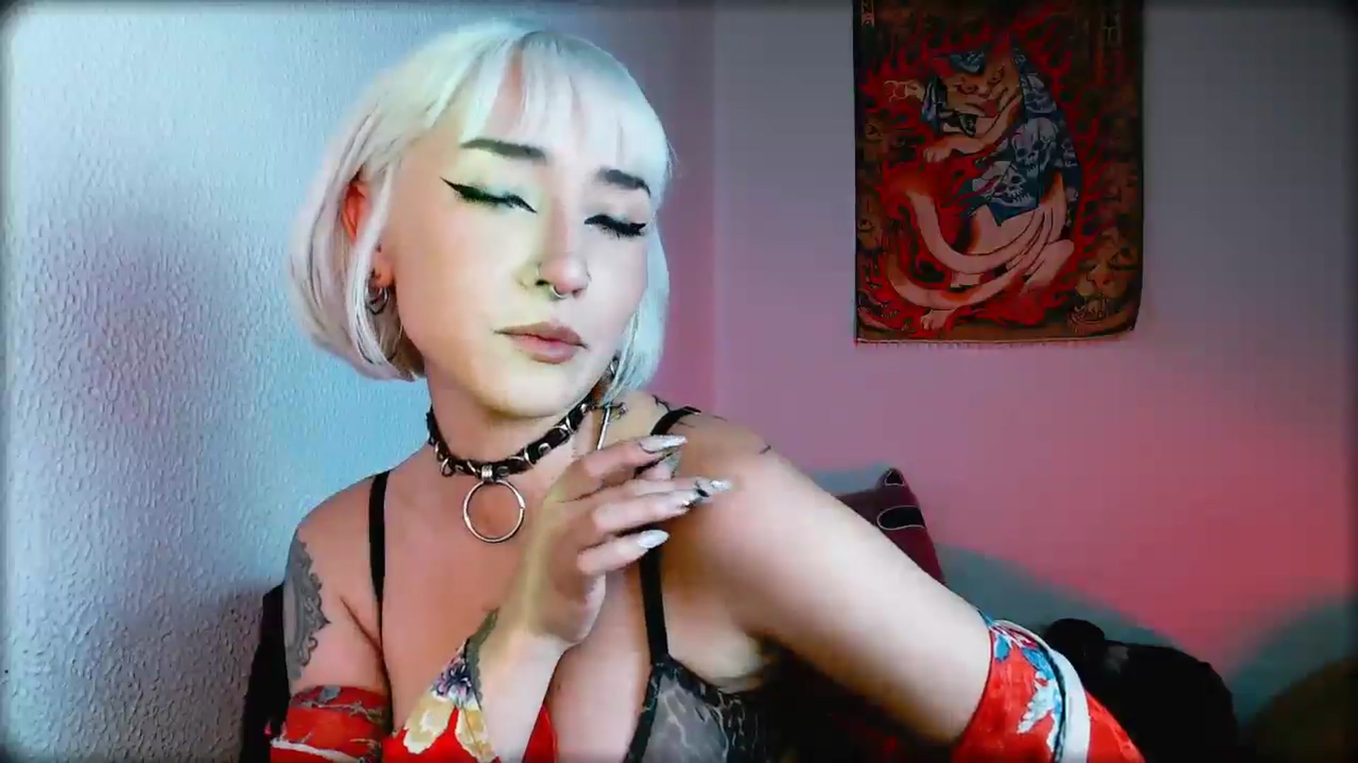 Gallery image thumbnail from Petit_Haze's myfreecams stream on, 02/20/2026, 23:26 image 19 of 20