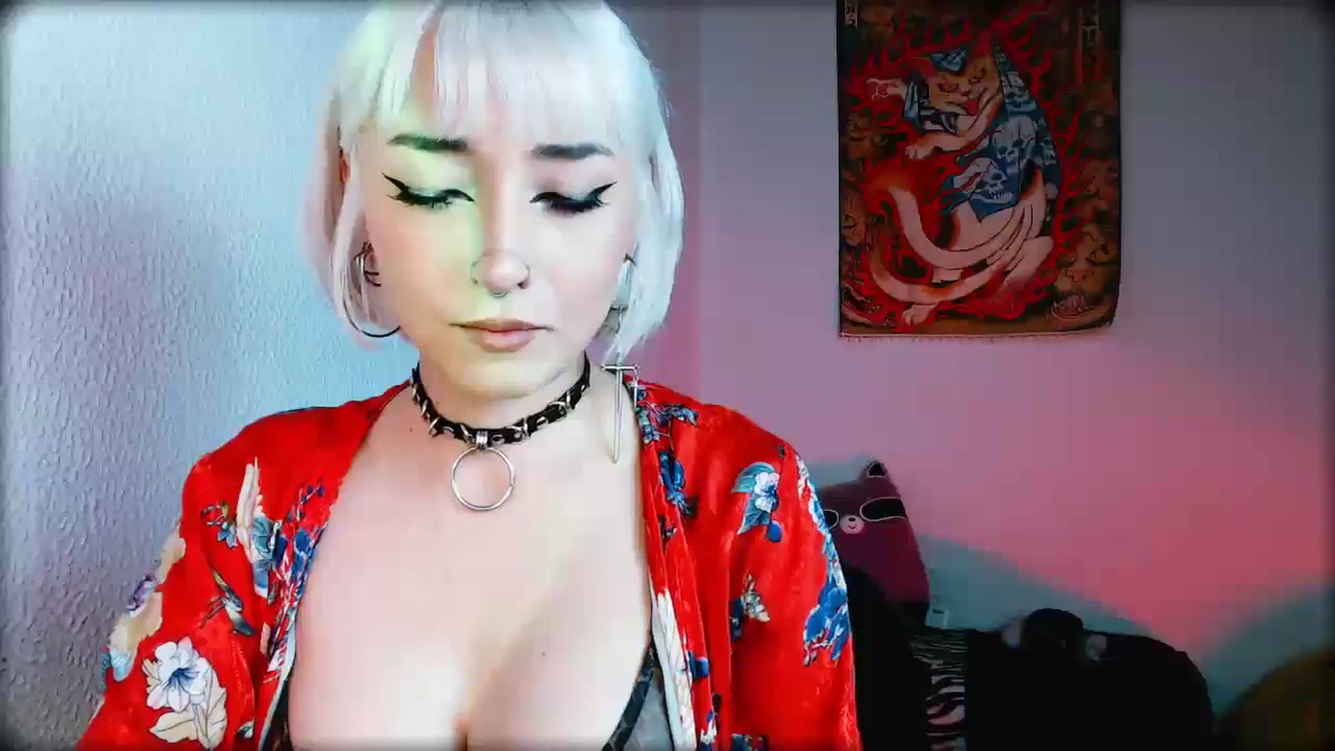Gallery image thumbnail from Petit_Haze's myfreecams stream on, 02/20/2026, 23:26 image 12 of 20