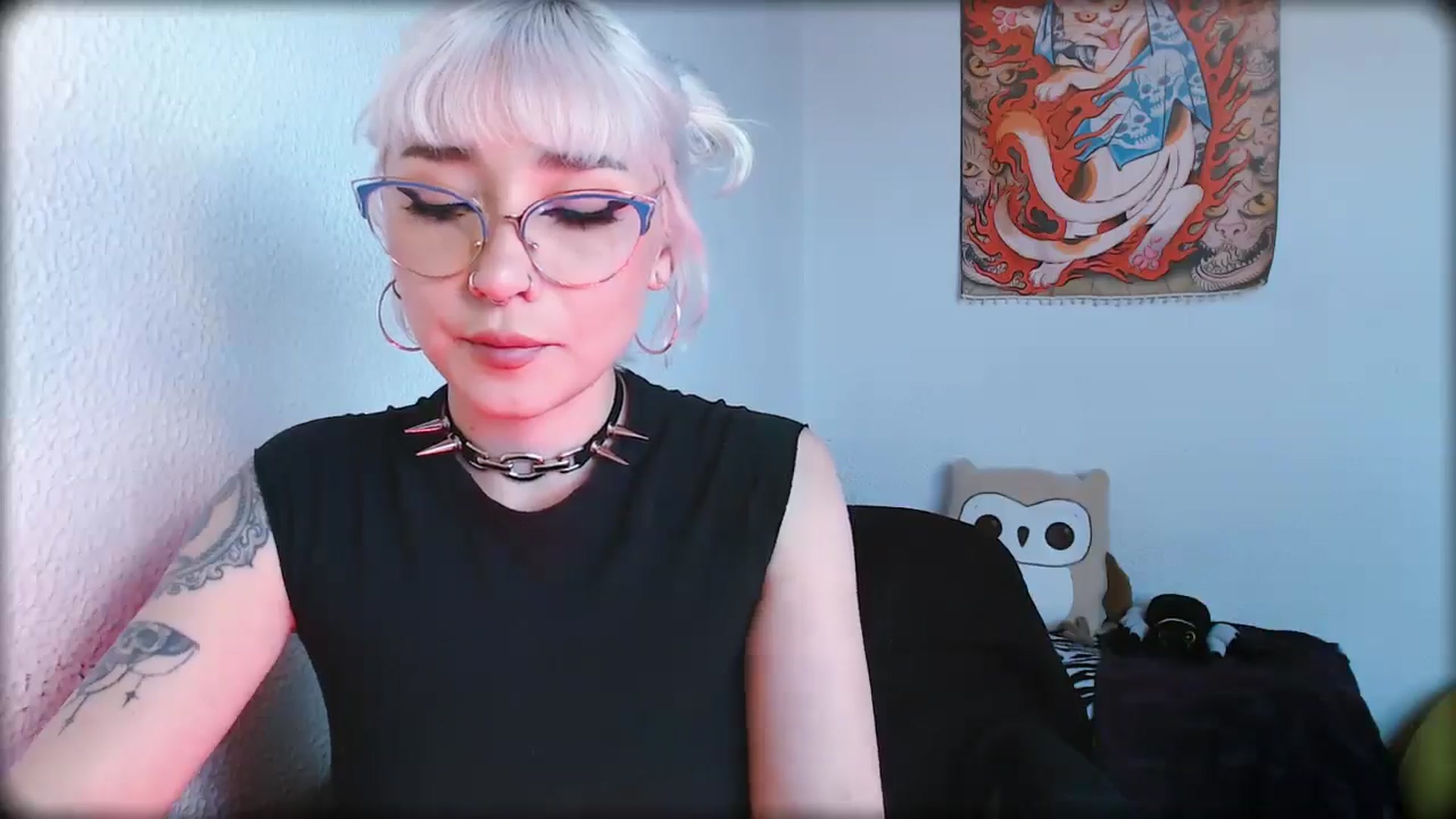 Gallery image thumbnail from Petit_Haze's myfreecams stream on, 02/25/2026, 23:10 image 3 of 20