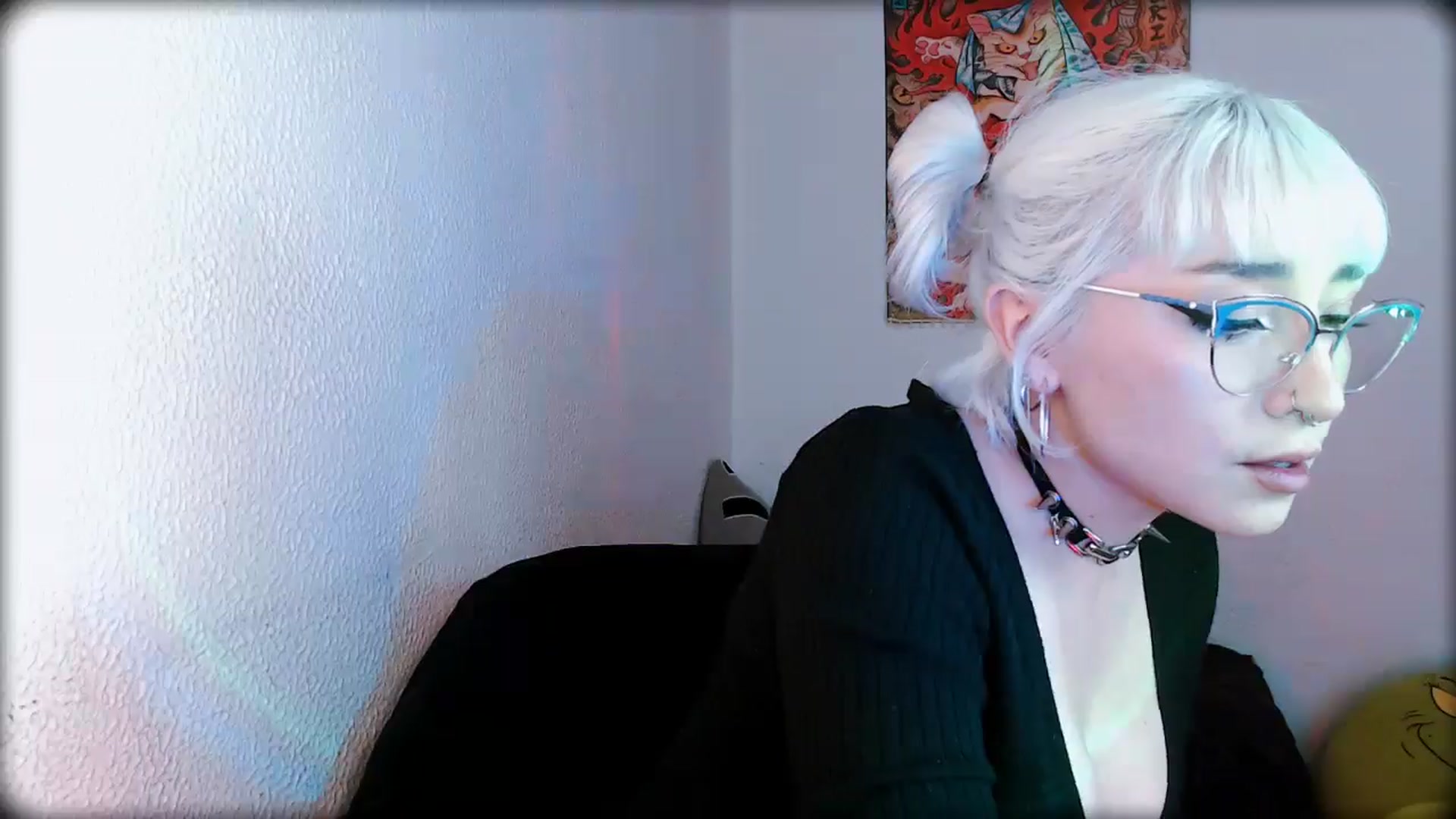 Gallery image thumbnail from Petit_Haze's myfreecams stream on, 02/26/2026, 24:52 image 4 of 20
