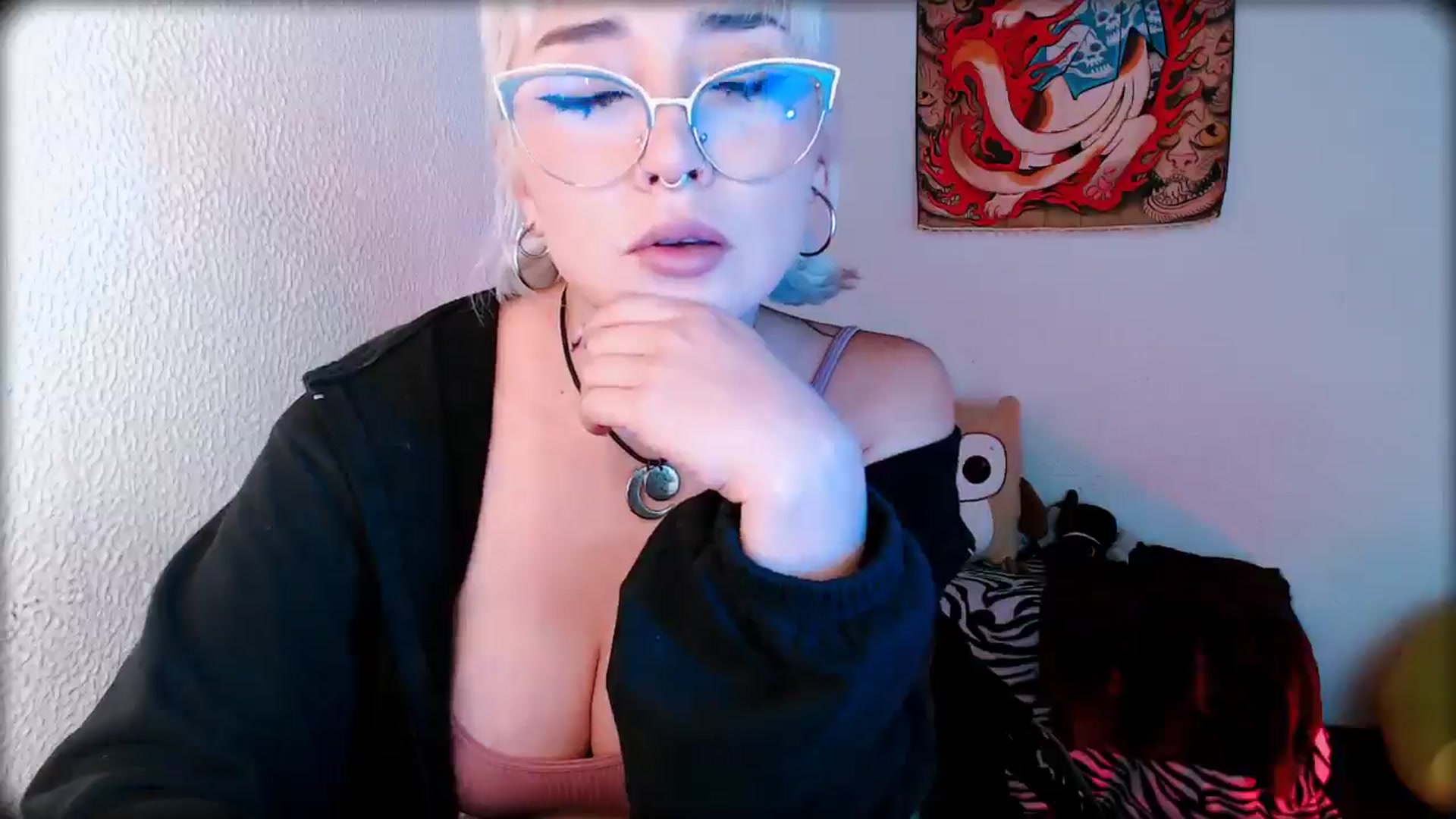 Gallery image thumbnail from Petit_Haze's myfreecams stream on, 02/27/2026, 04:28 image 4 of 20