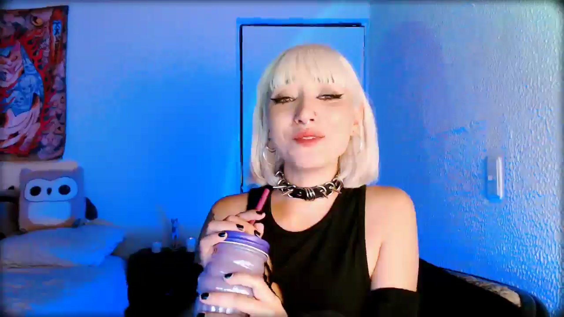 Gallery image thumbnail from Petit_Haze's myfreecams stream on, 05/10/2026, 09:08 image 12 of 20