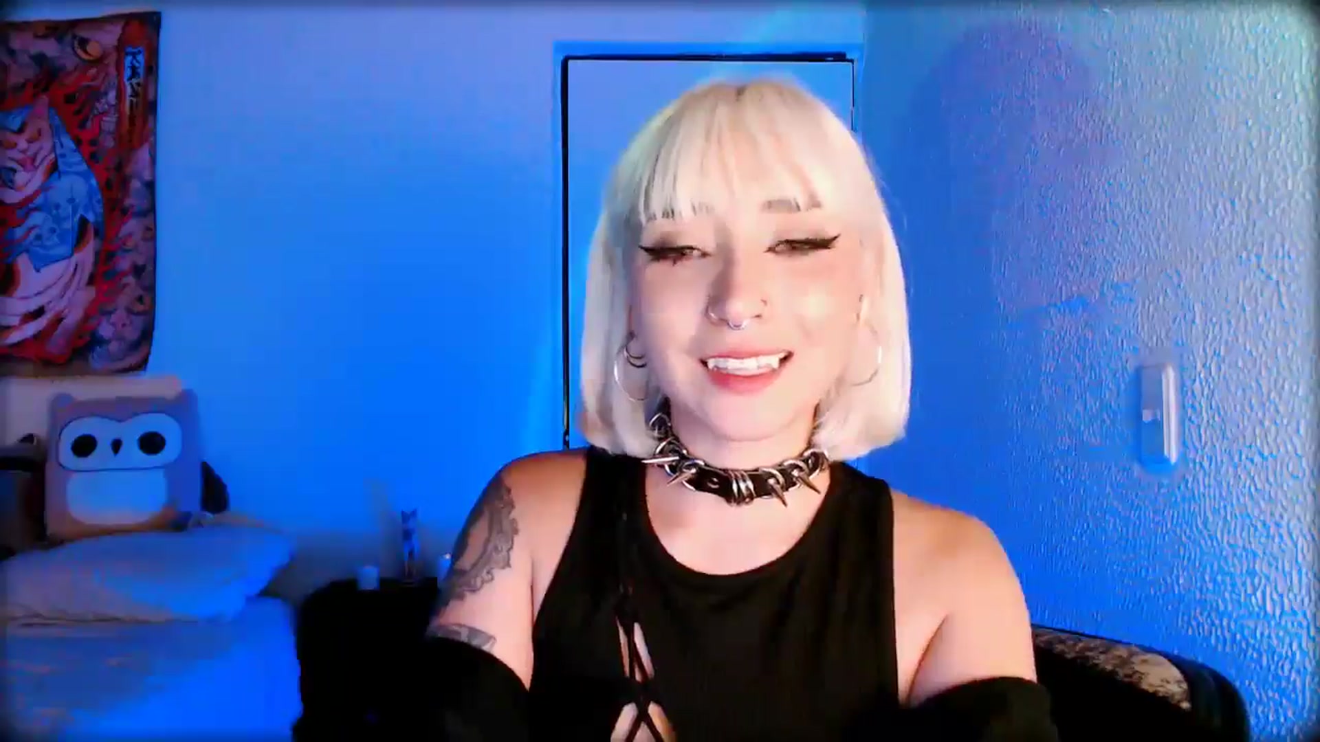 Gallery image thumbnail from Petit_Haze's myfreecams stream on, 05/10/2026, 09:08 image 15 of 20