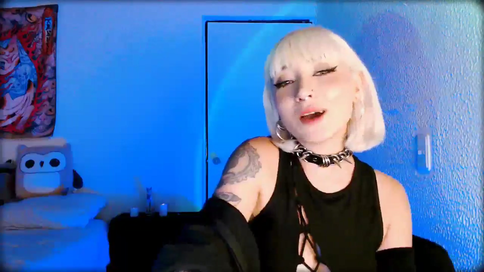 Gallery image thumbnail from Petit_Haze's myfreecams stream on, 05/10/2026, 09:08 image 9 of 20