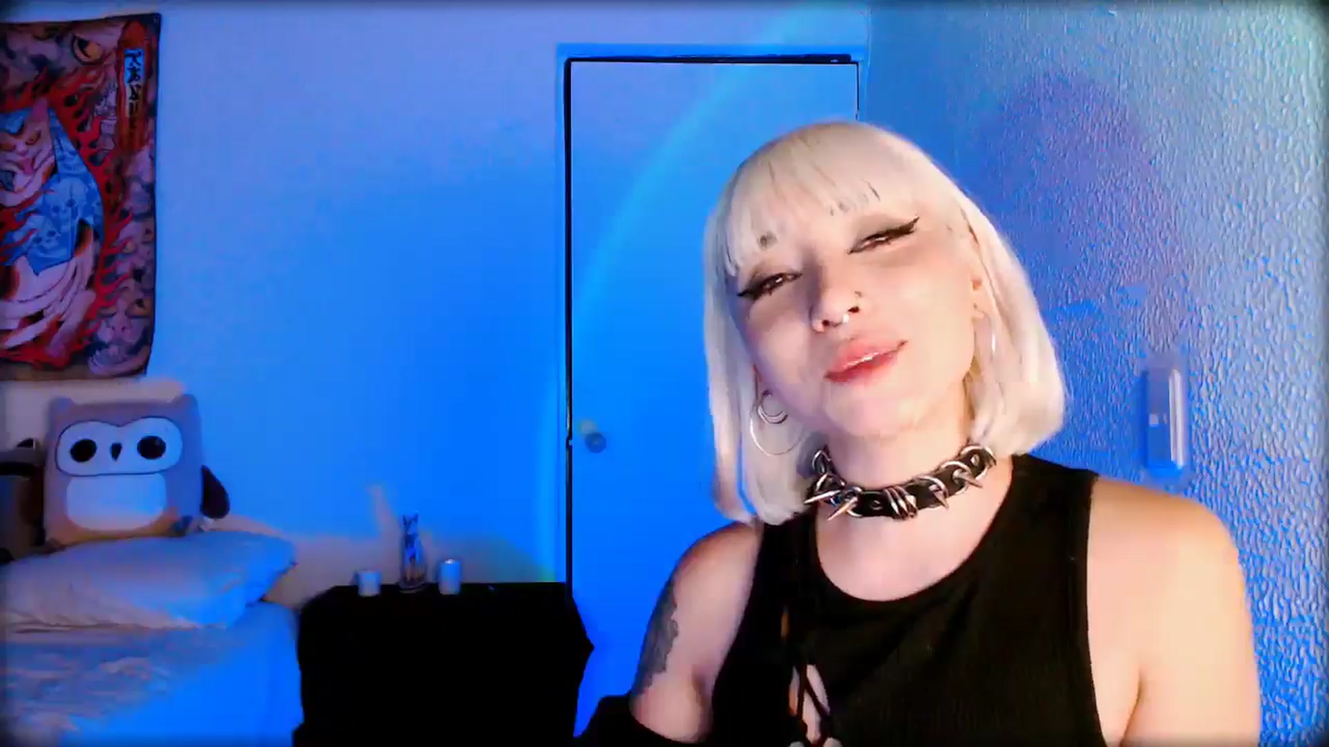 Gallery image thumbnail from Petit_Haze's myfreecams stream on, 05/10/2026, 09:08 image 10 of 20