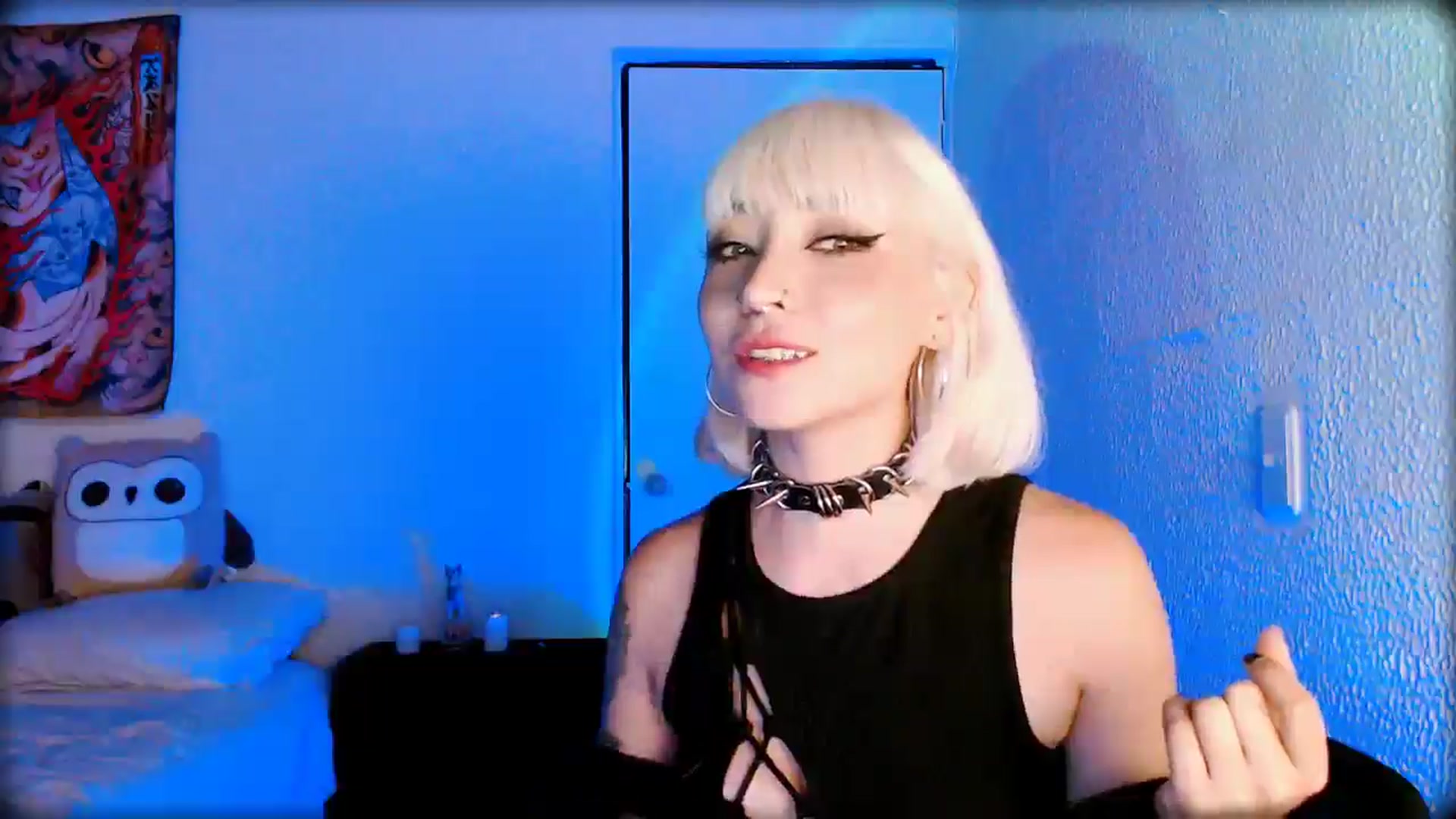 Gallery image thumbnail from Petit_Haze's myfreecams stream on, 05/10/2026, 09:08 image 8 of 20
