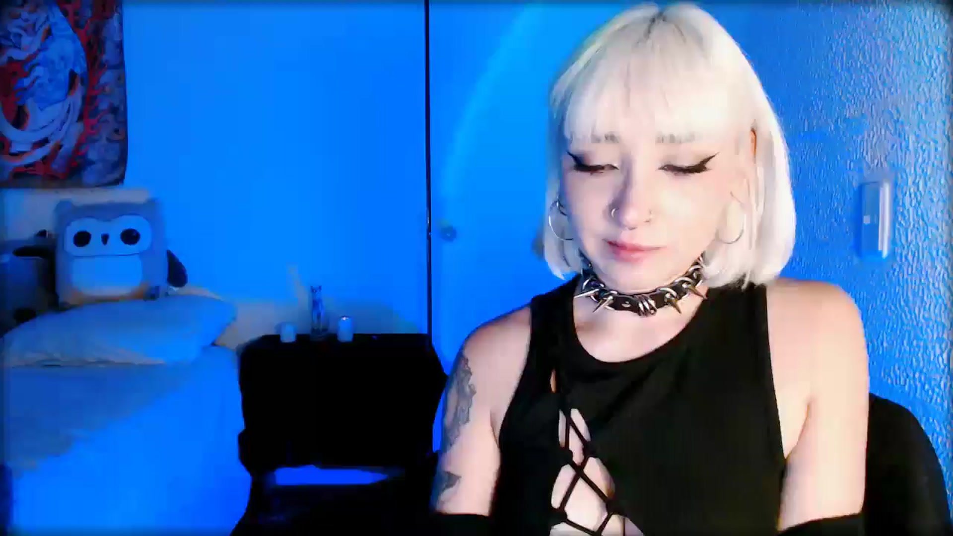 Gallery image thumbnail from Petit_Haze's myfreecams stream on, 05/10/2026, 09:08 image 1 of 20