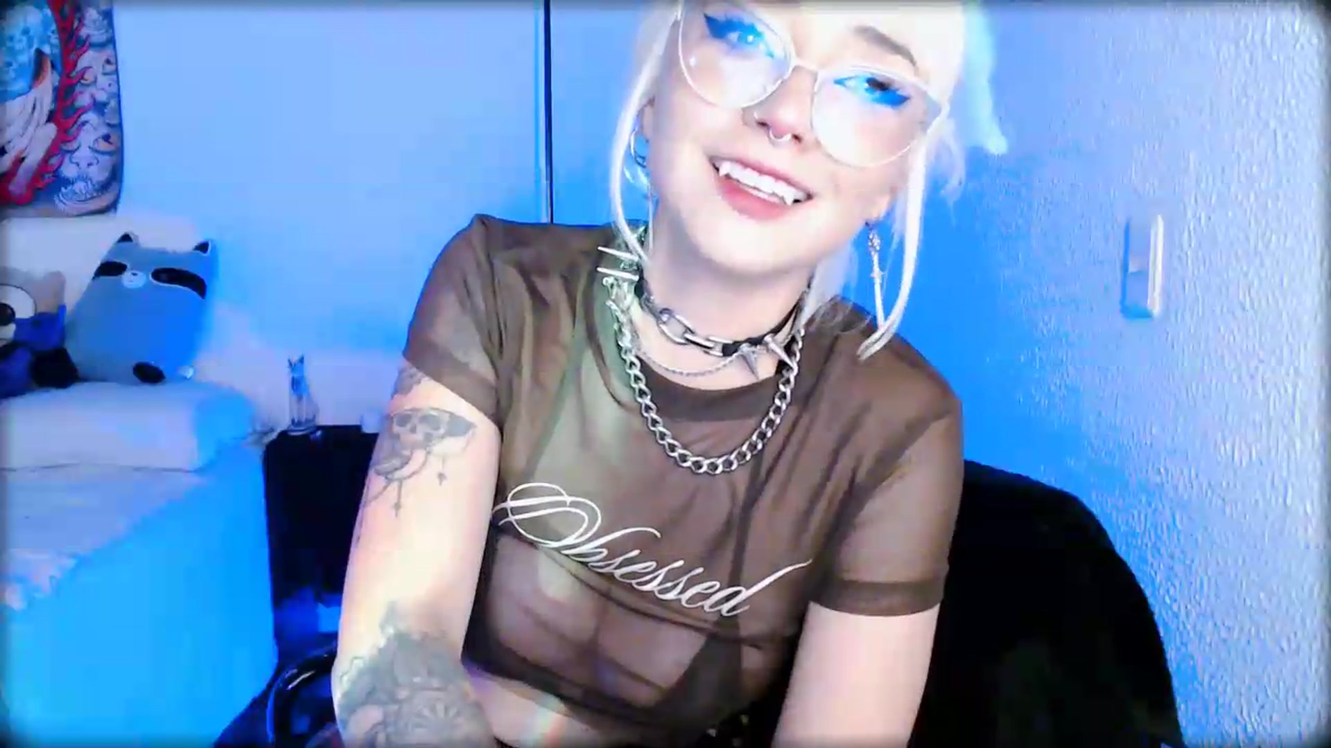 Gallery image thumbnail from Petit_Haze's myfreecams stream on, 05/16/2026, 05:22 image 5 of 20