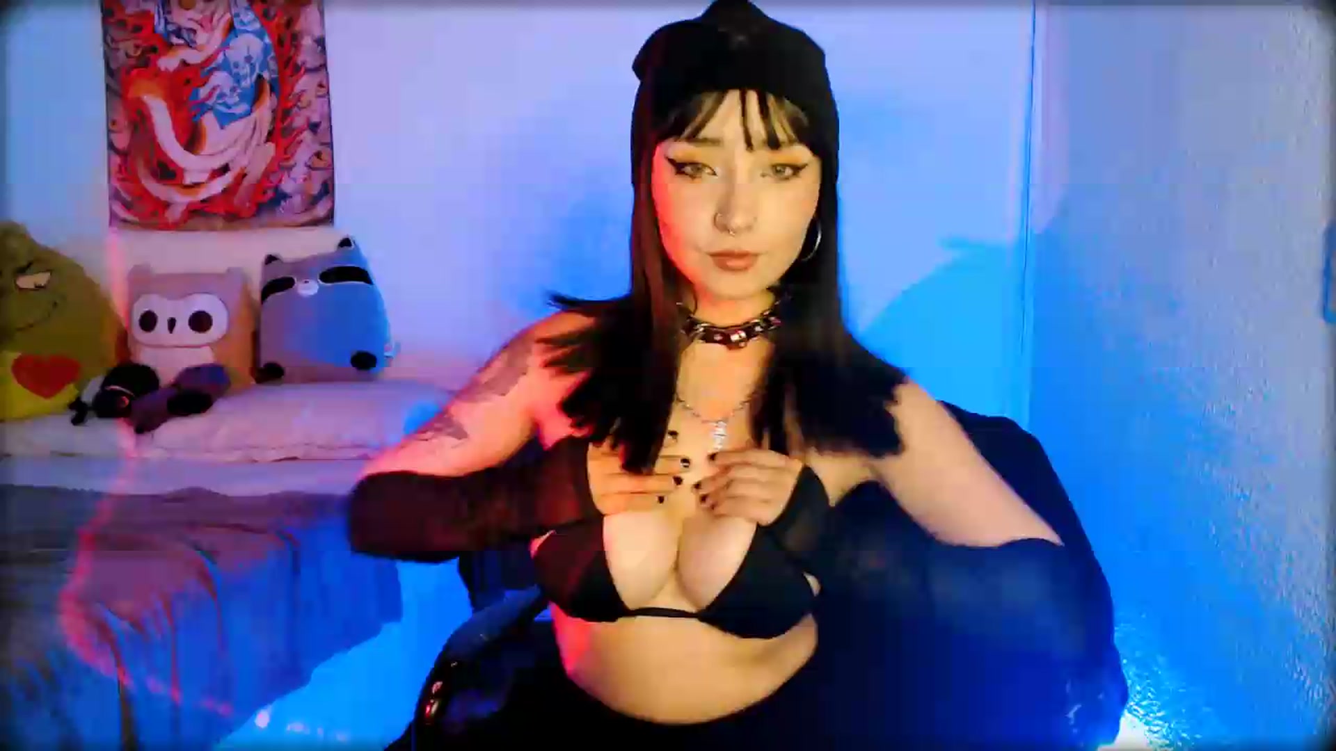Gallery image thumbnail from Petit_Haze's myfreecams stream on, 05/28/2026, 23:44 image 6 of 20