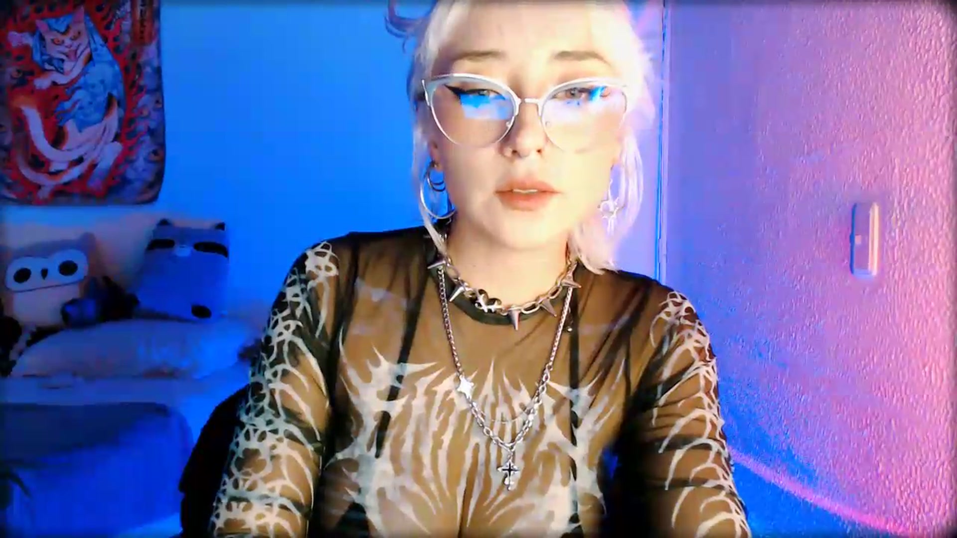 Gallery image thumbnail from Petit_Haze's myfreecams stream on, 05/31/2026, 02:48 image 2 of 20