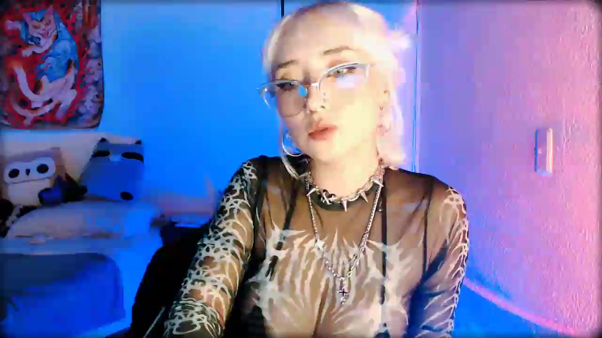 Gallery image thumbnail from Petit_Haze's myfreecams stream on, 05/31/2026, 02:48 image 4 of 20