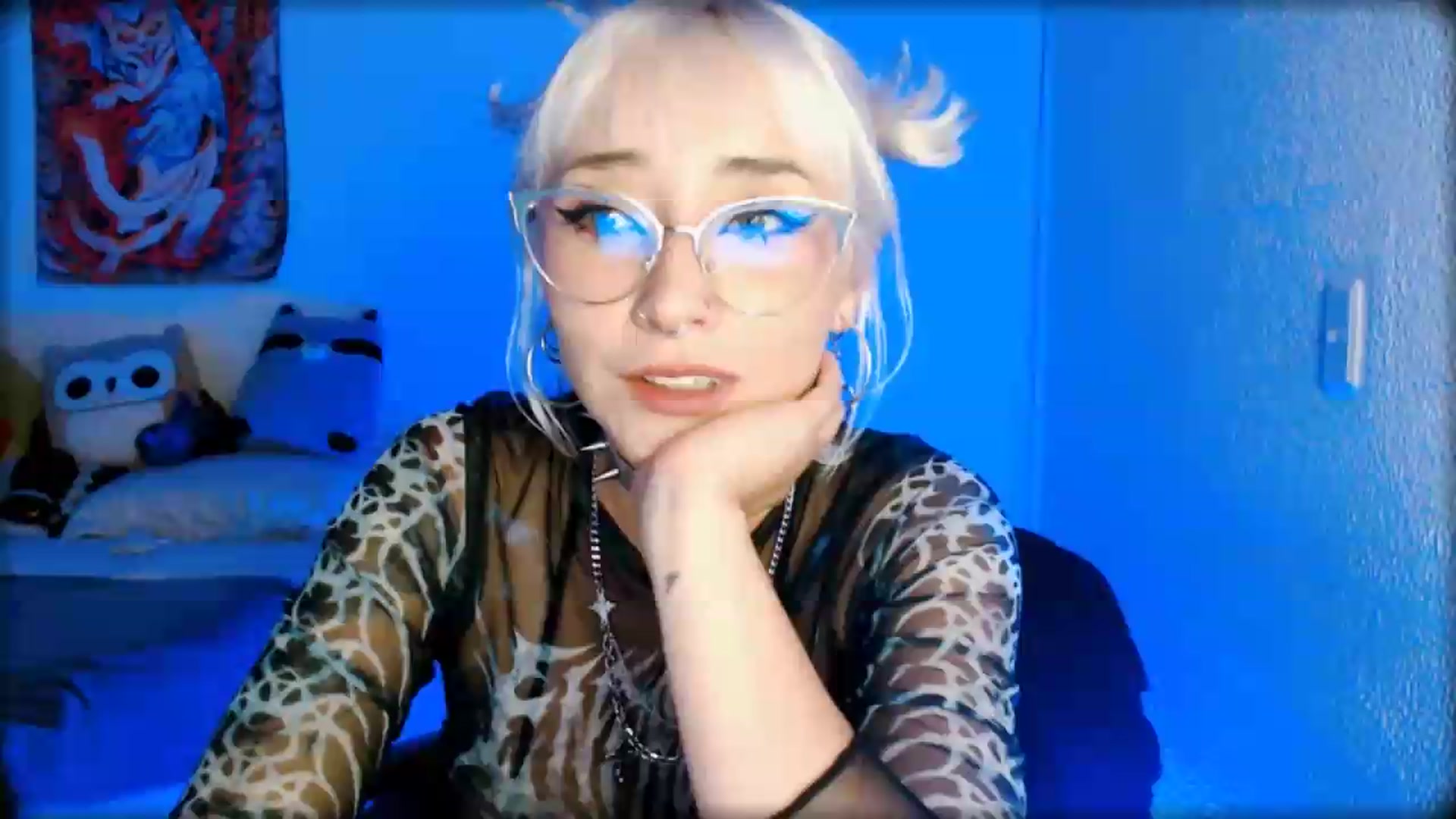 Gallery image thumbnail from Petit_Haze's myfreecams stream on, 05/31/2026, 03:35 image 2 of 20