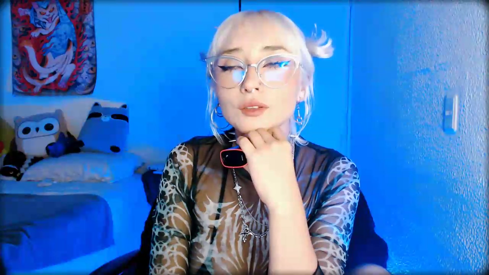 Gallery image thumbnail from Petit_Haze's myfreecams stream on, 05/31/2026, 03:35 image 8 of 20