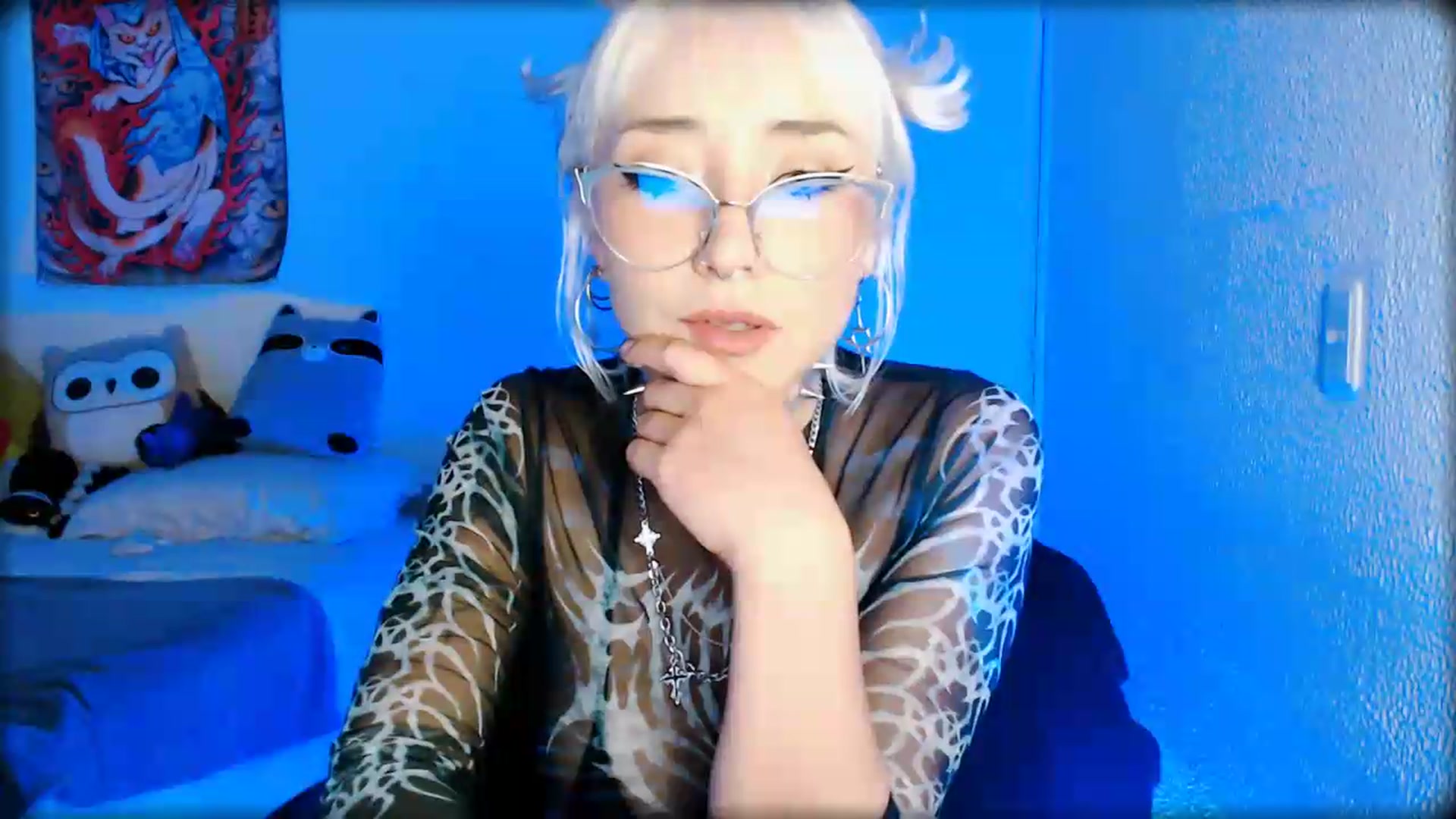 Gallery image thumbnail from Petit_Haze's myfreecams stream on, 05/31/2026, 03:35 image 15 of 20