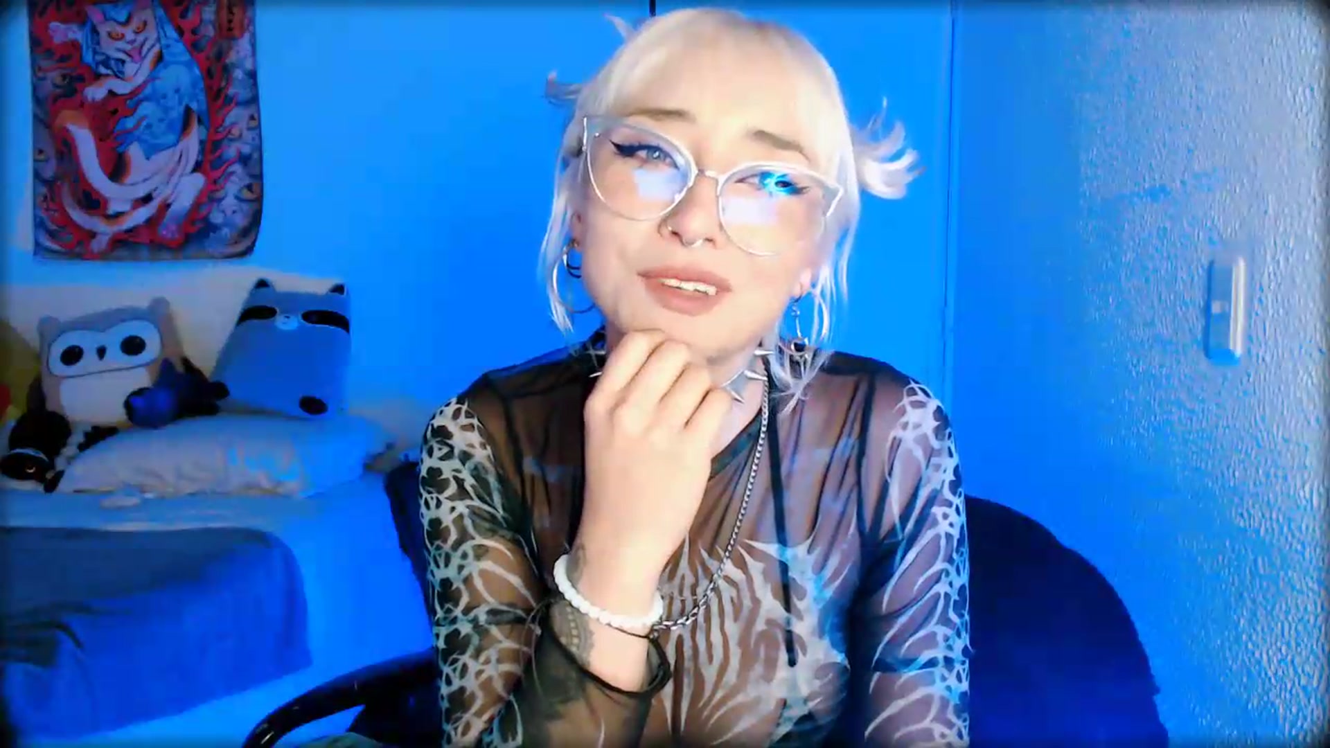 Gallery image thumbnail from Petit_Haze's myfreecams stream on, 05/31/2026, 03:35 image 11 of 20