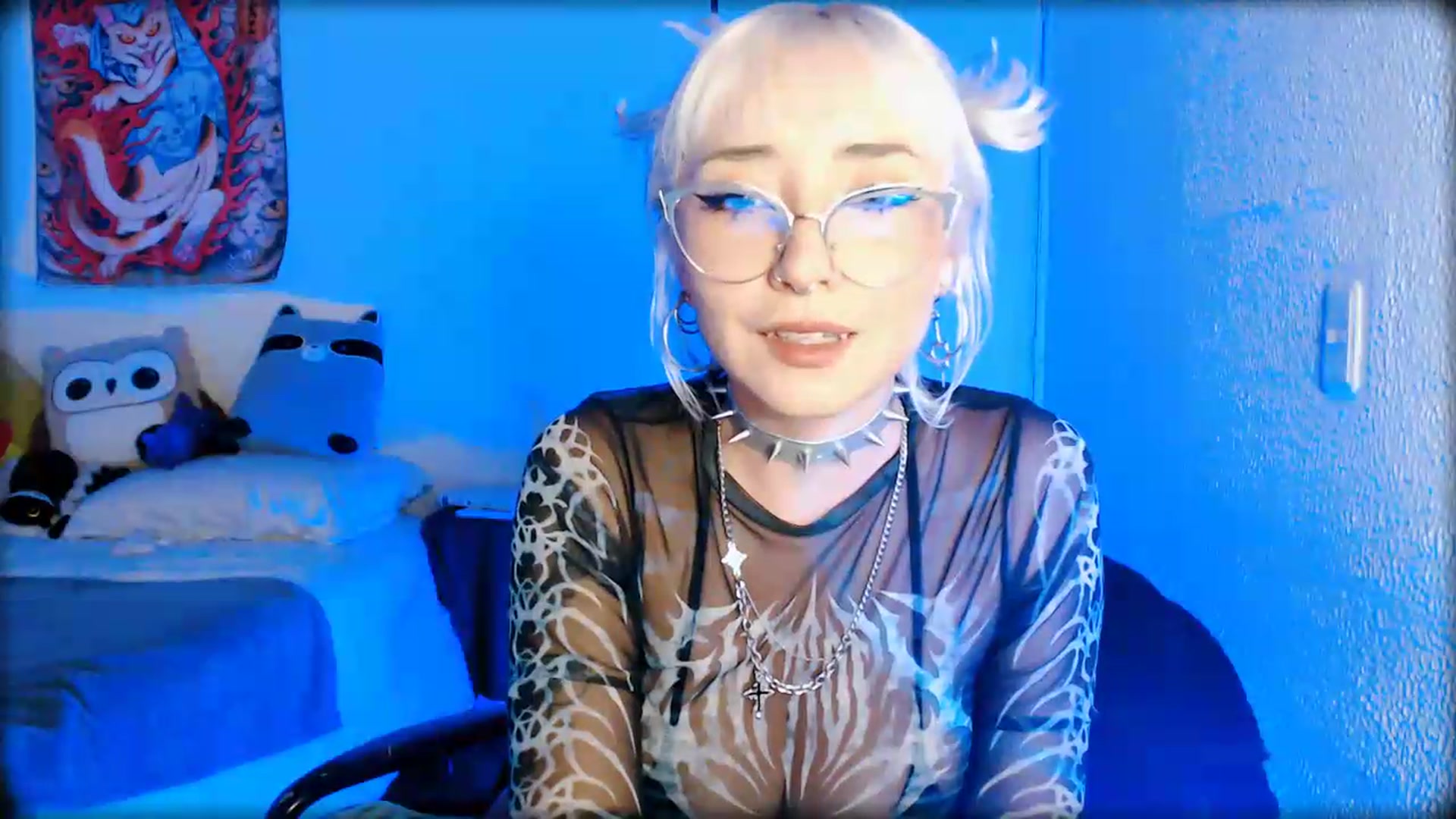 Gallery image thumbnail from Petit_Haze's myfreecams stream on, 05/31/2026, 03:35 image 12 of 20