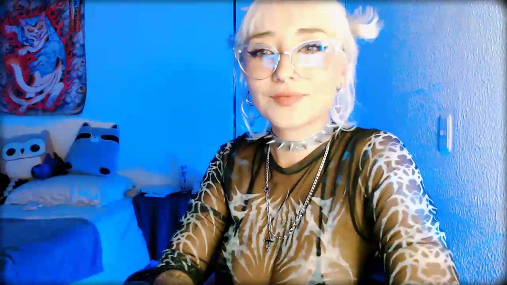 Gallery image thumbnail from Petit_Haze's myfreecams stream on, 05/31/2026, 05:31 image 14 of 20