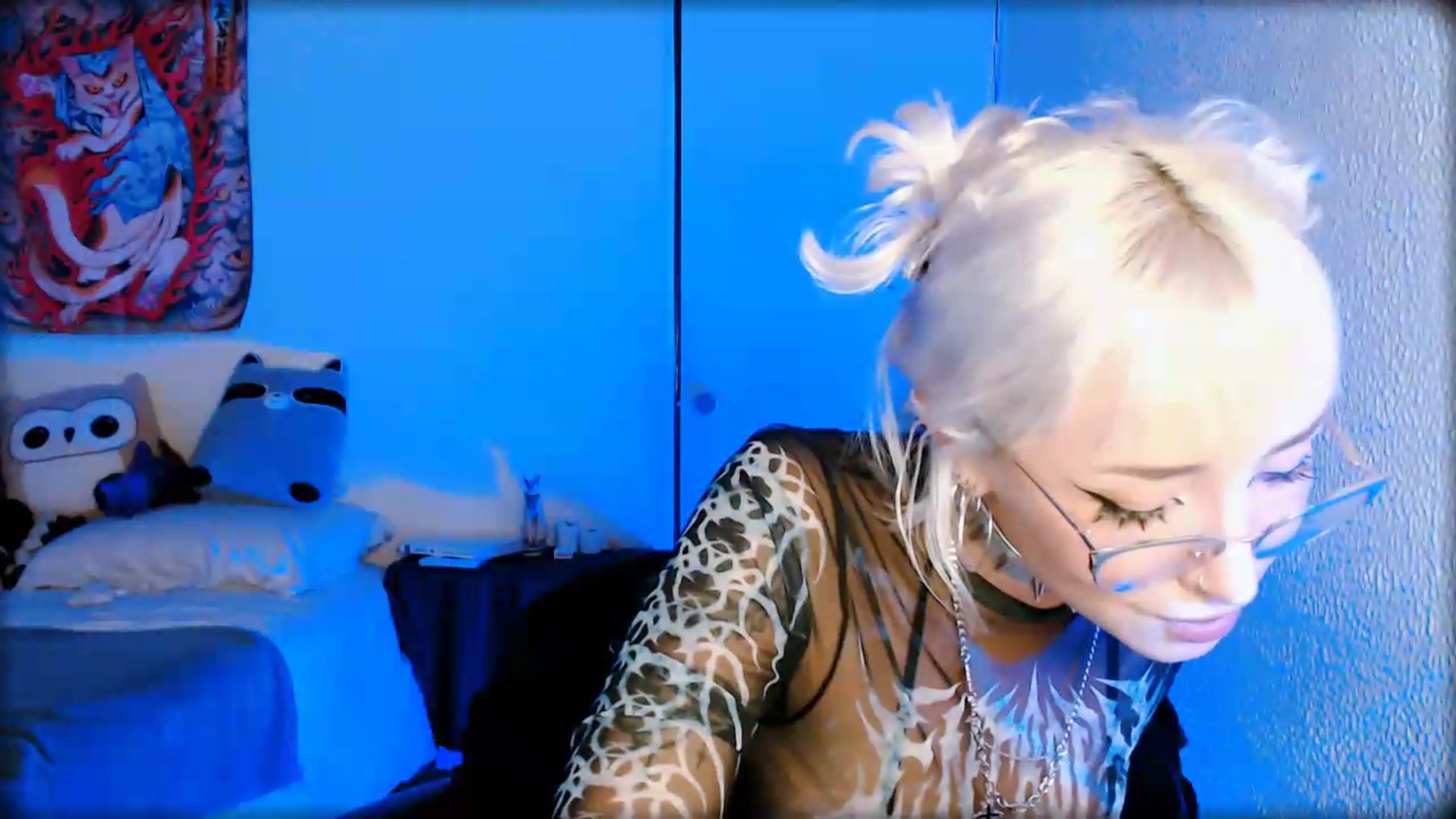Gallery image thumbnail from Petit_Haze's myfreecams stream on, 05/31/2026, 05:31 image 7 of 20