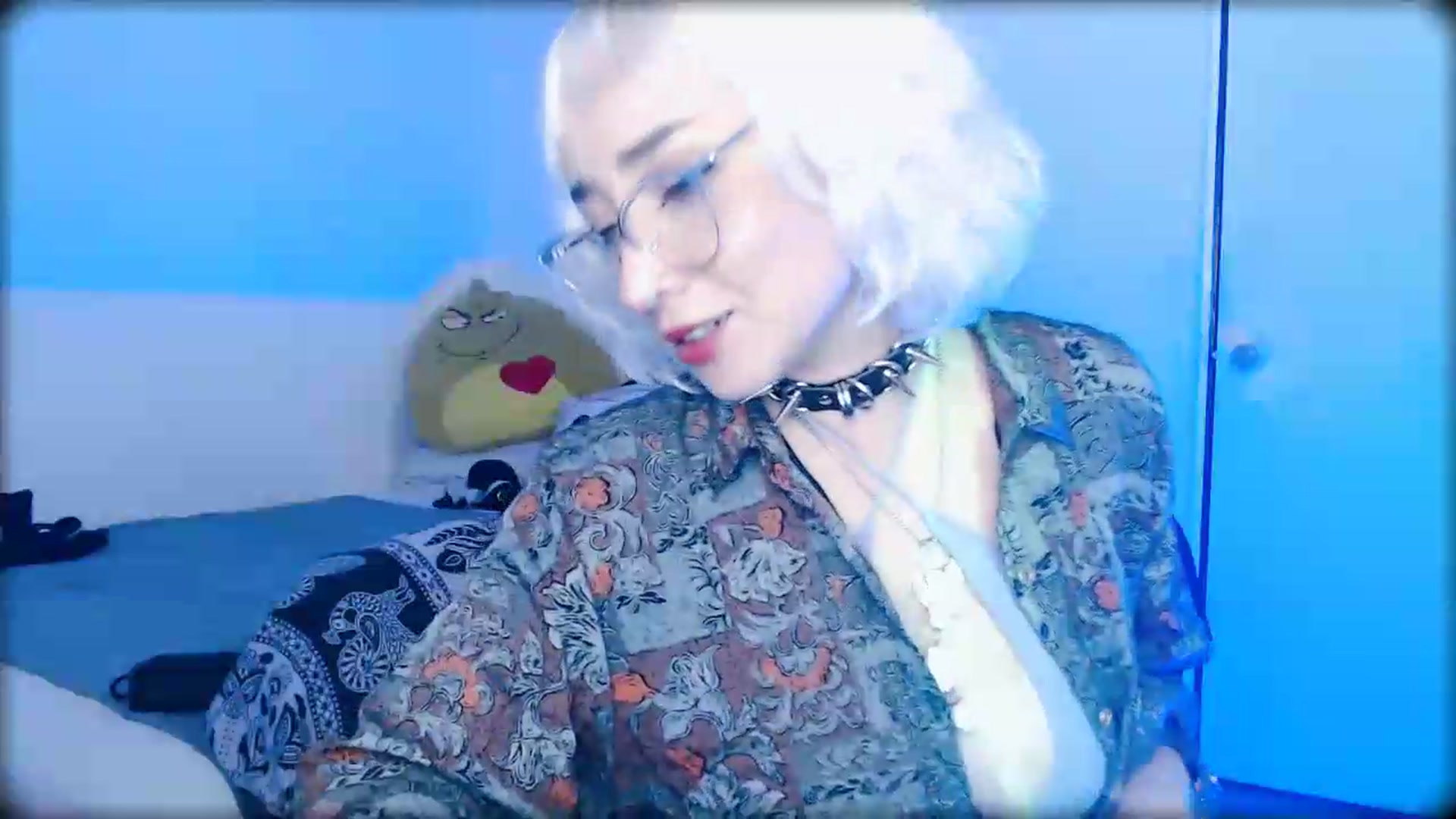 Gallery image thumbnail from Petit_Haze's myfreecams stream on, 06/26/2026, 06:48 image 5 of 20
