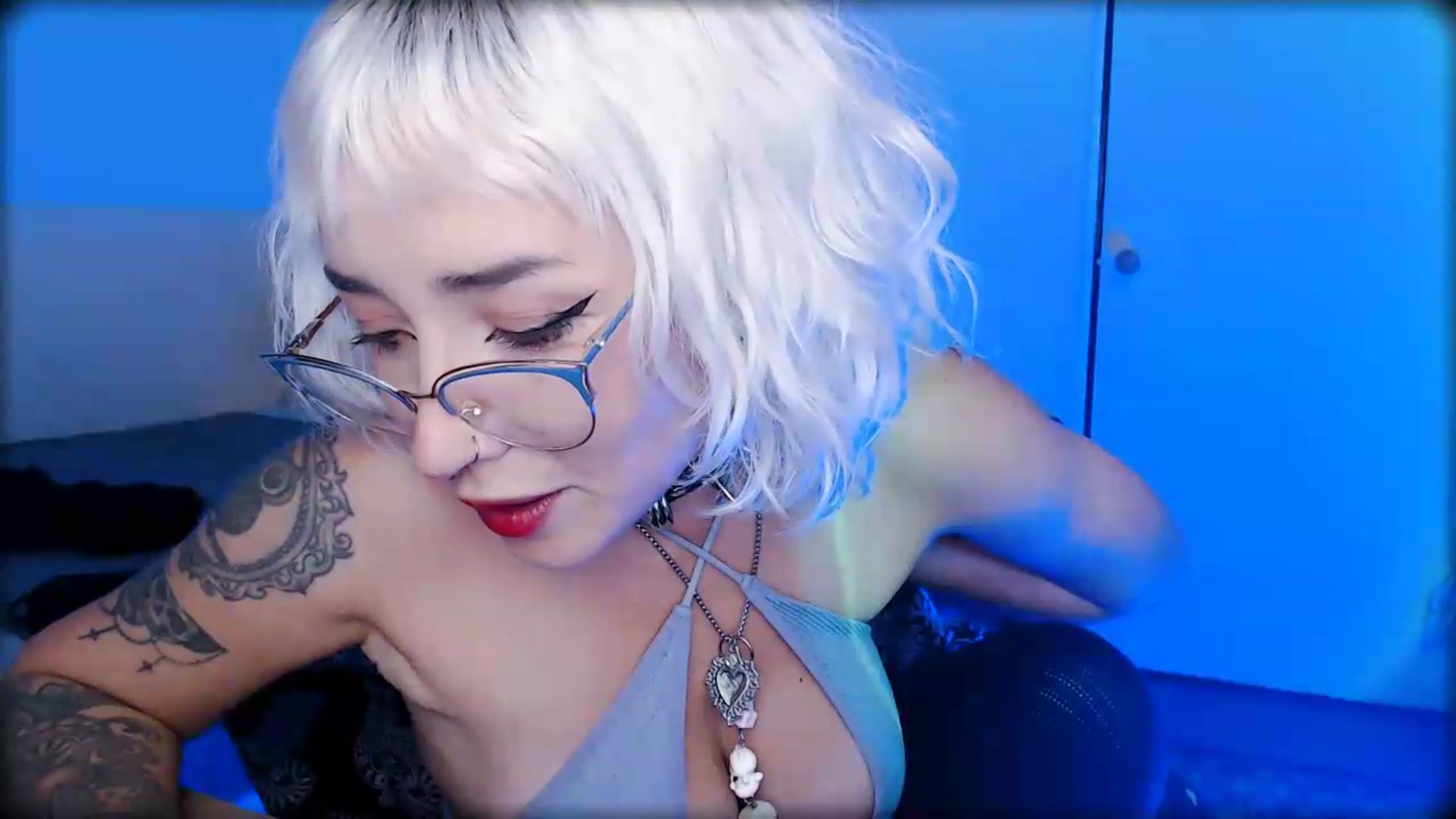 Gallery image thumbnail from Petit_Haze's myfreecams stream on, 06/26/2026, 06:48 image 18 of 20