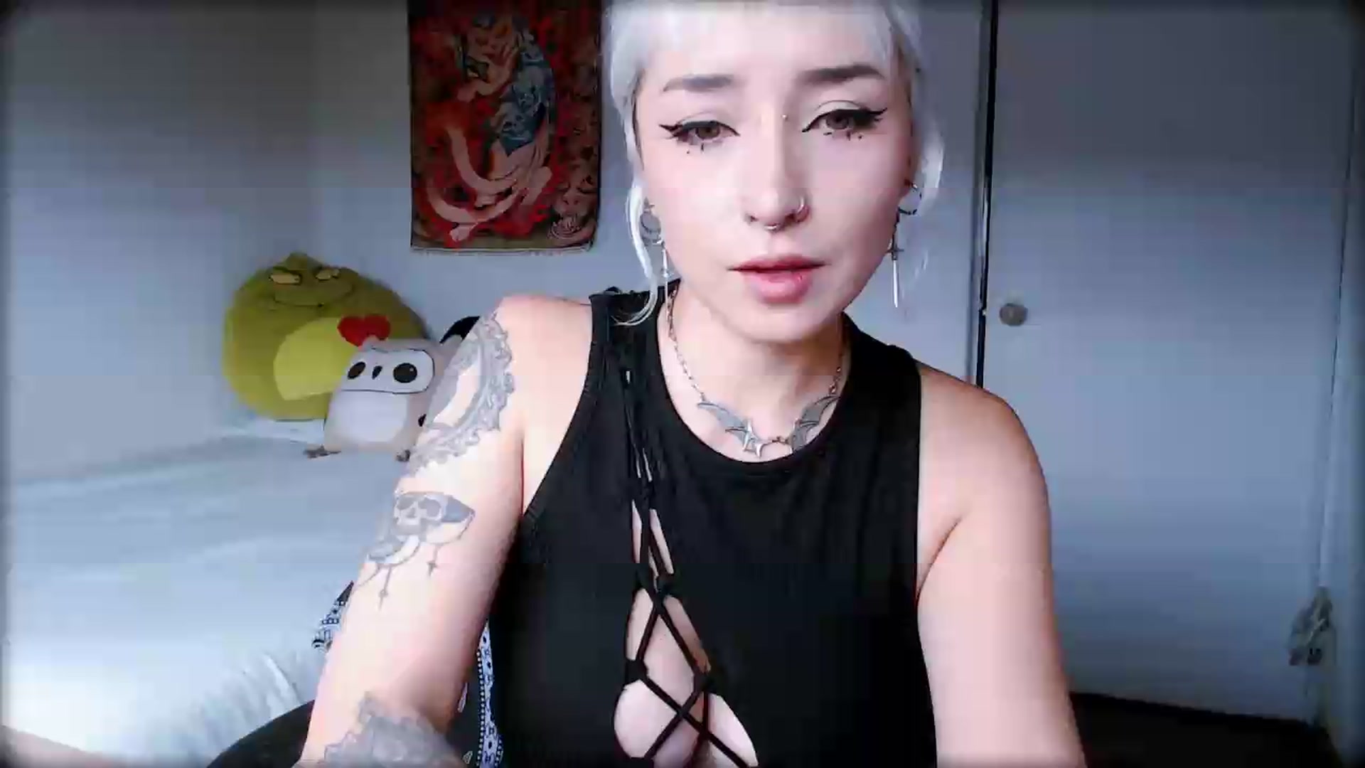 Gallery image thumbnail from Petit_Haze's myfreecams stream on, 06/29/2026, 15:58 image 16 of 20