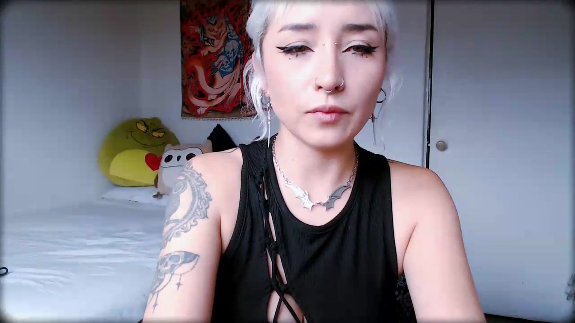 Gallery image thumbnail from Petit_Haze's myfreecams stream on, 06/29/2026, 16:53 image 9 of 20