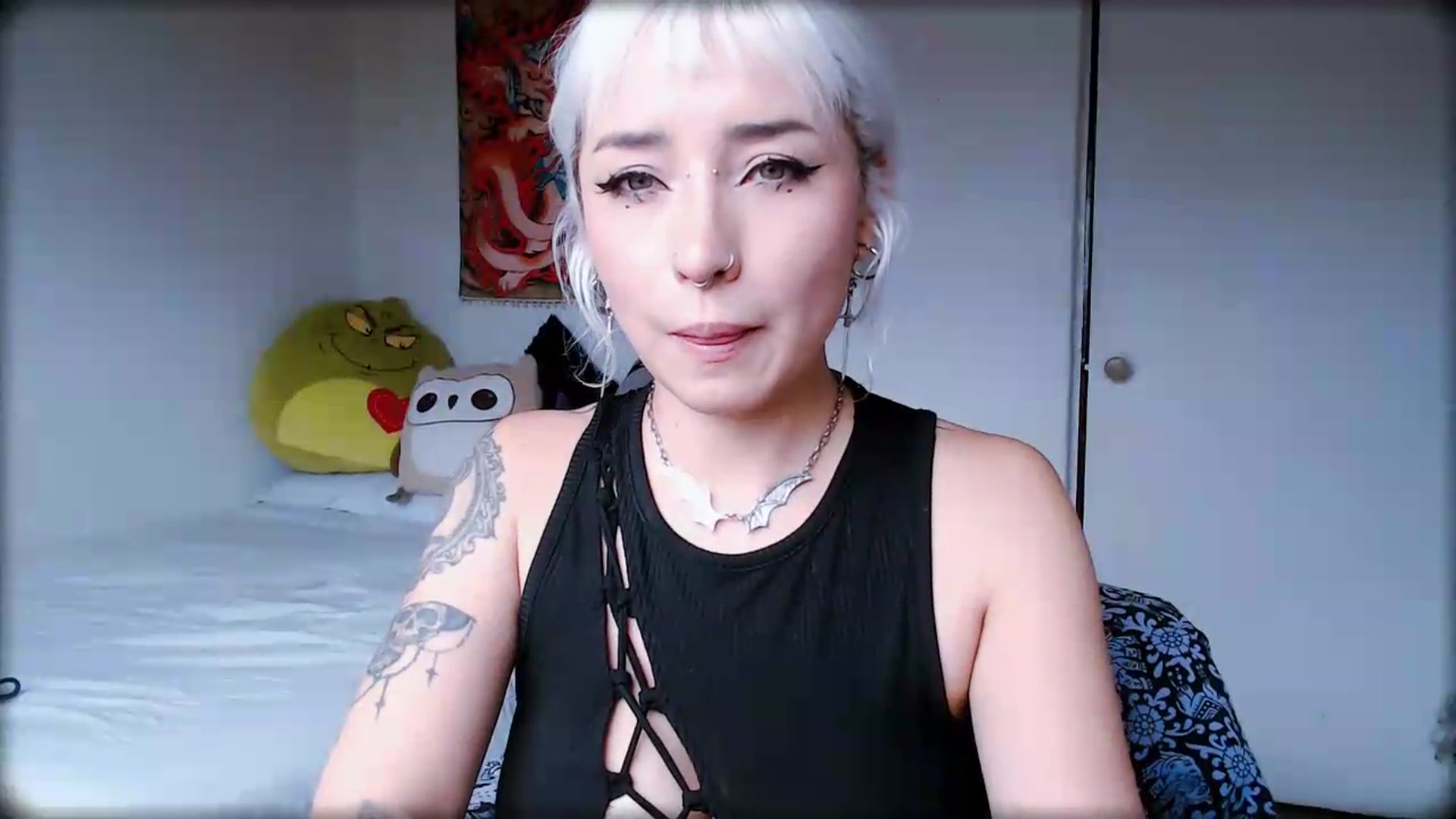 Gallery image thumbnail from Petit_Haze's myfreecams stream on, 06/29/2026, 16:53 image 13 of 20
