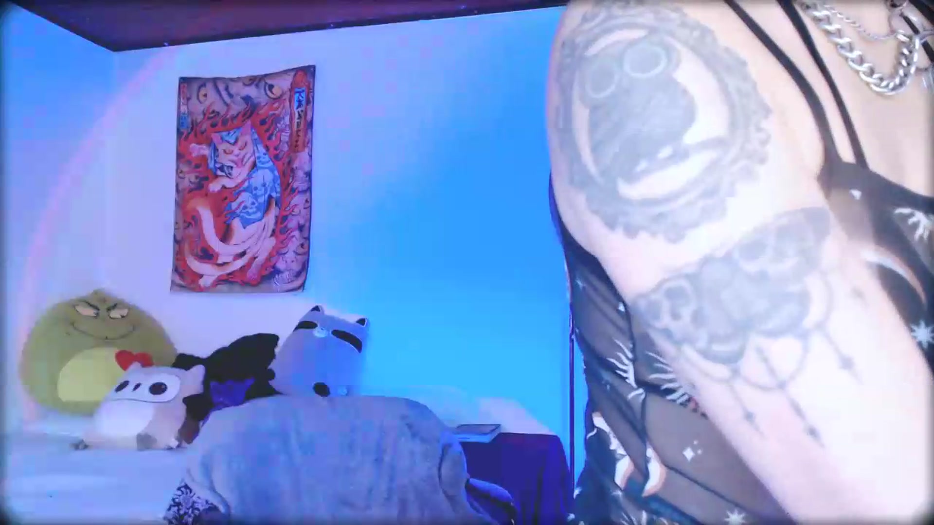 Gallery image thumbnail from Petit_Haze's myfreecams stream on, 06/30/2026, 23:01 image 20 of 20