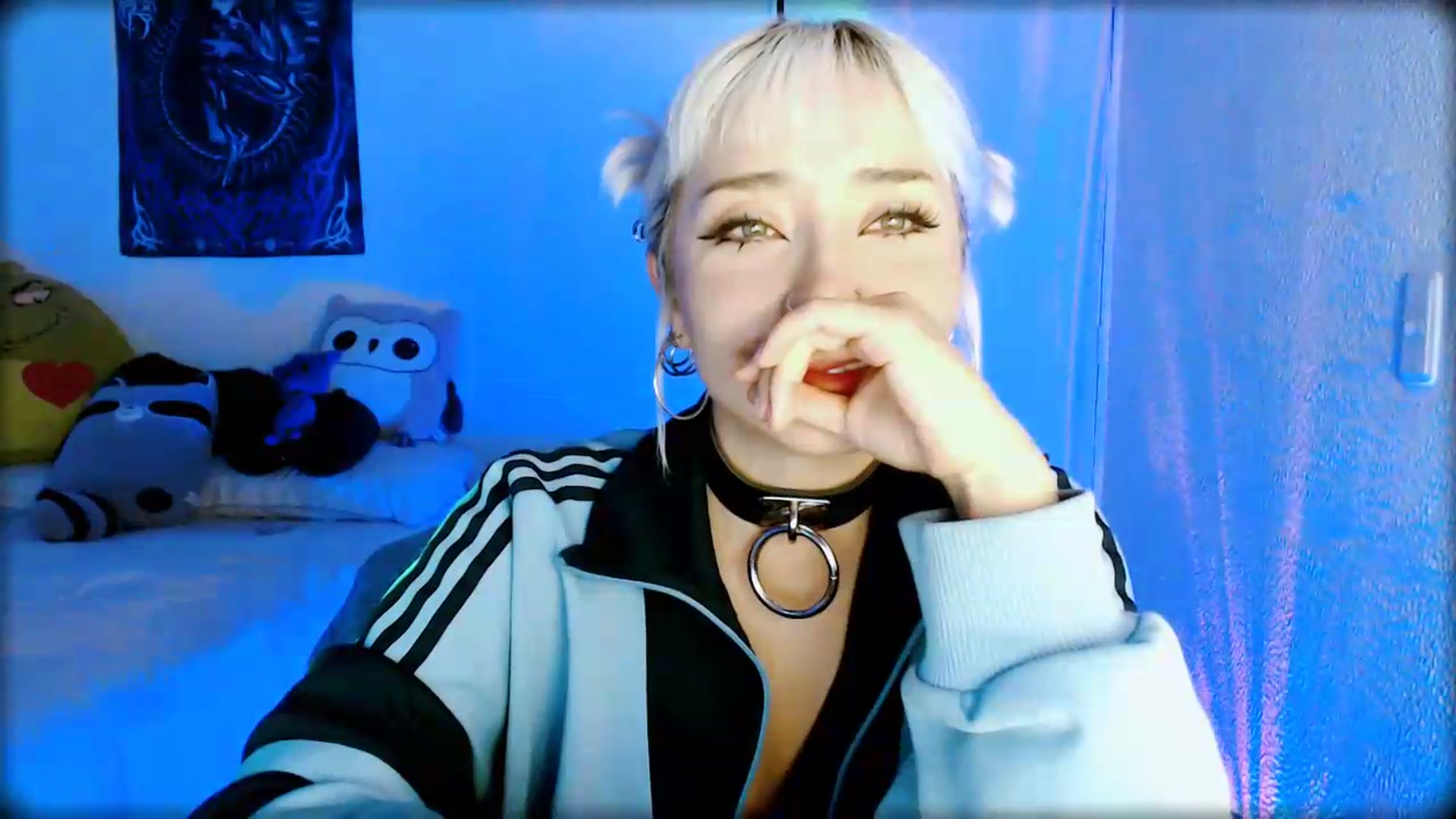Gallery image thumbnail from Petit_Haze's myfreecams stream on, 07/19/2026, 06:54 image 20 of 20