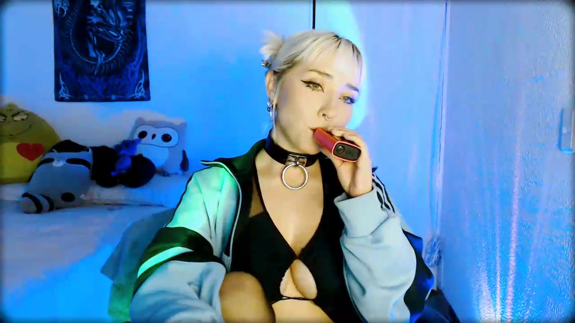 Gallery image thumbnail from Petit_Haze's myfreecams stream on, 07/19/2026, 06:54 image 10 of 20