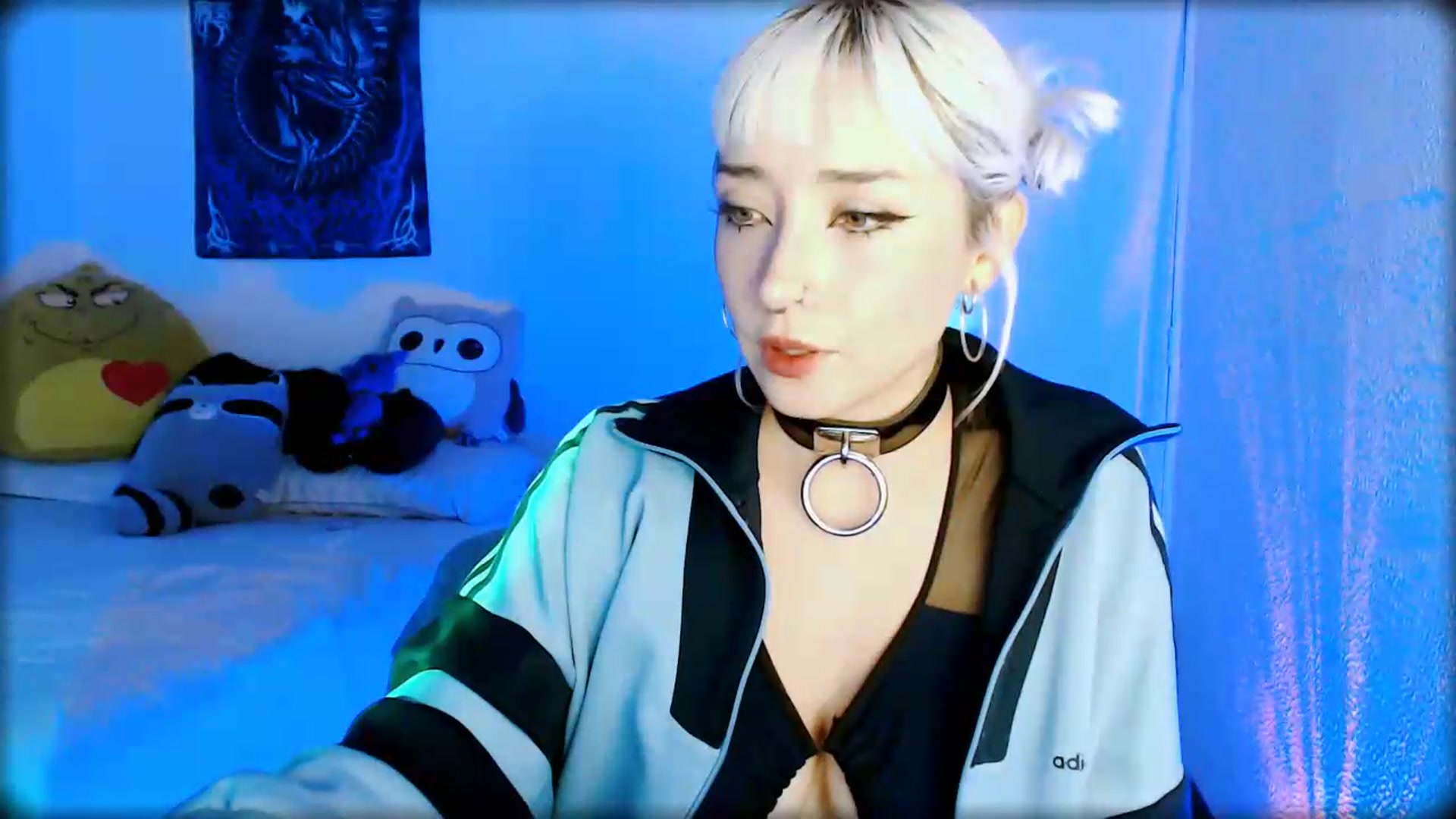 Gallery image thumbnail from Petit_Haze's myfreecams stream on, 07/19/2026, 06:54 image 3 of 20