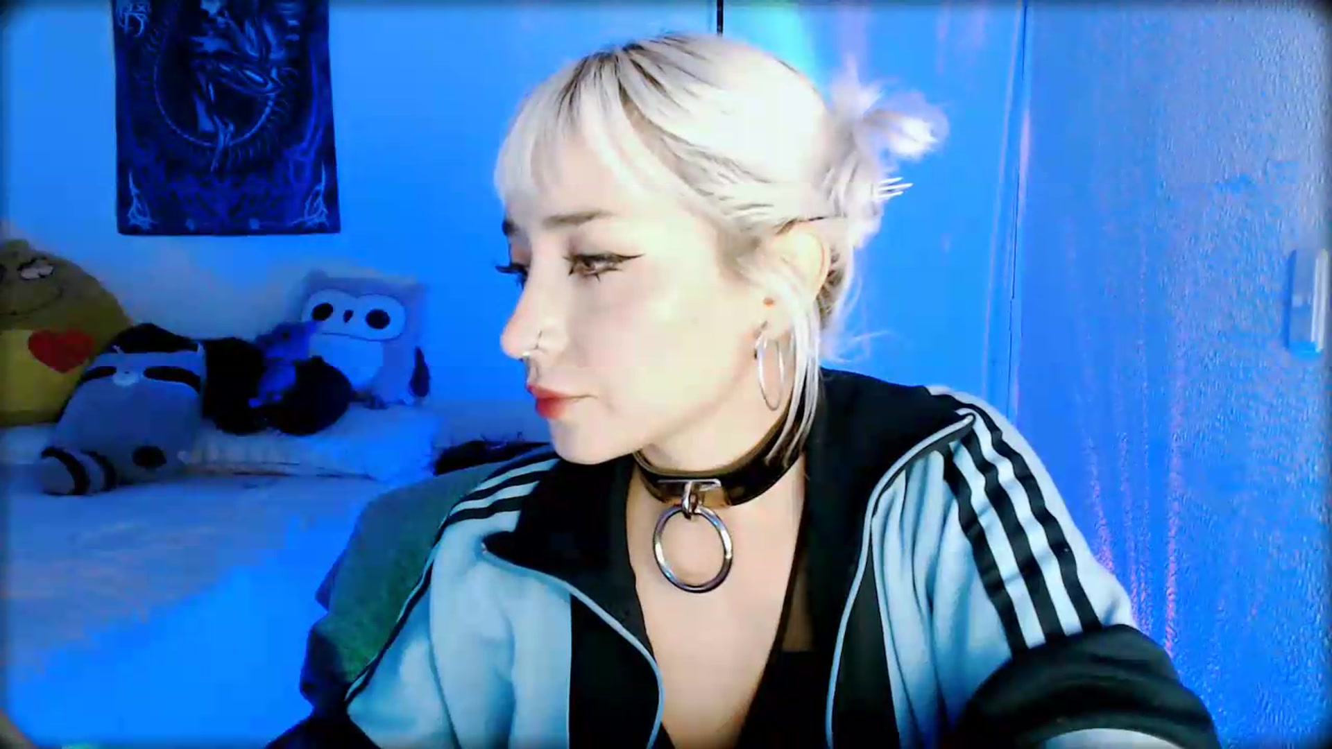 Gallery image thumbnail from Petit_Haze's myfreecams stream on, 07/19/2026, 06:54 image 18 of 20