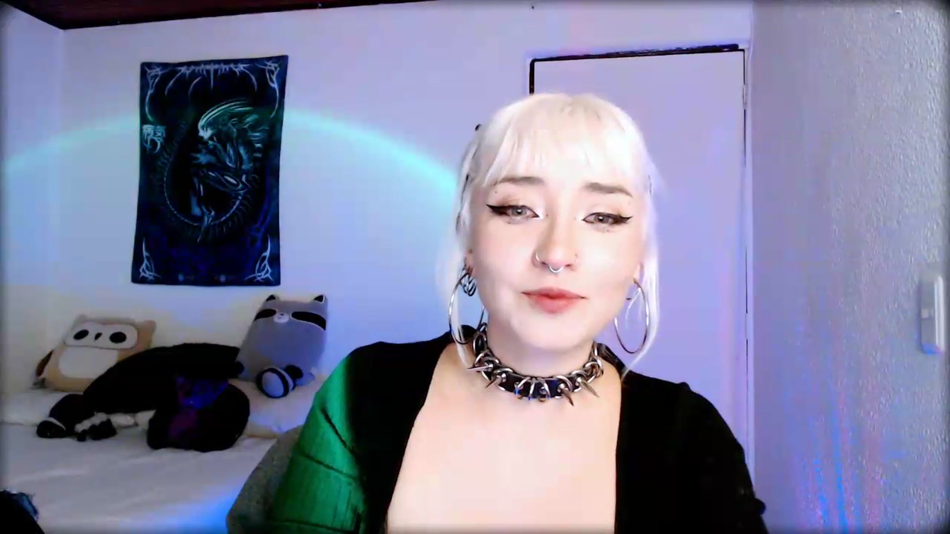 Gallery image thumbnail from Petit_Haze's myfreecams stream on, 08/15/2026, 06:24 image 7 of 20