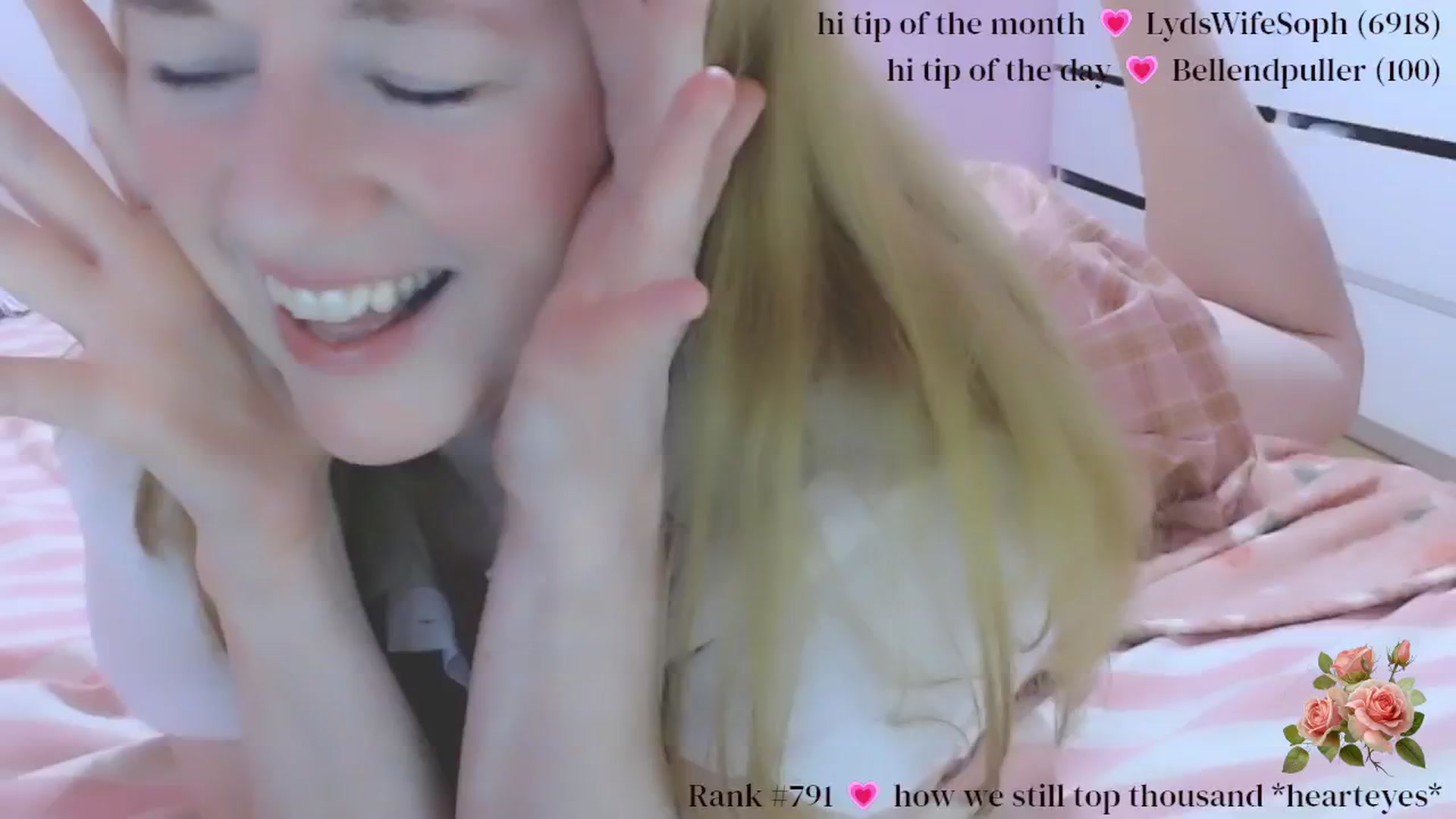 Gallery image thumbnail from PetiteAllegro's myfreecams stream on, 06/24/2025, 22:10 image 17 of 20