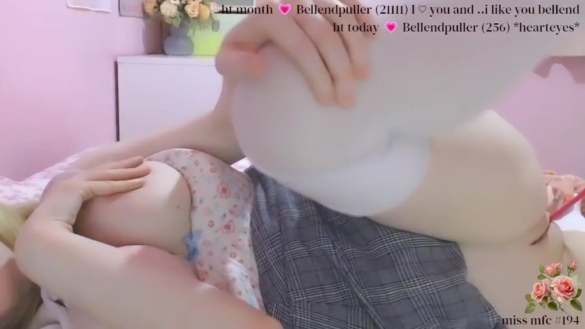 Gallery image thumbnail from PetiteAllegro's myfreecams stream on, 07/09/2025, 23:21 image 2 of 20