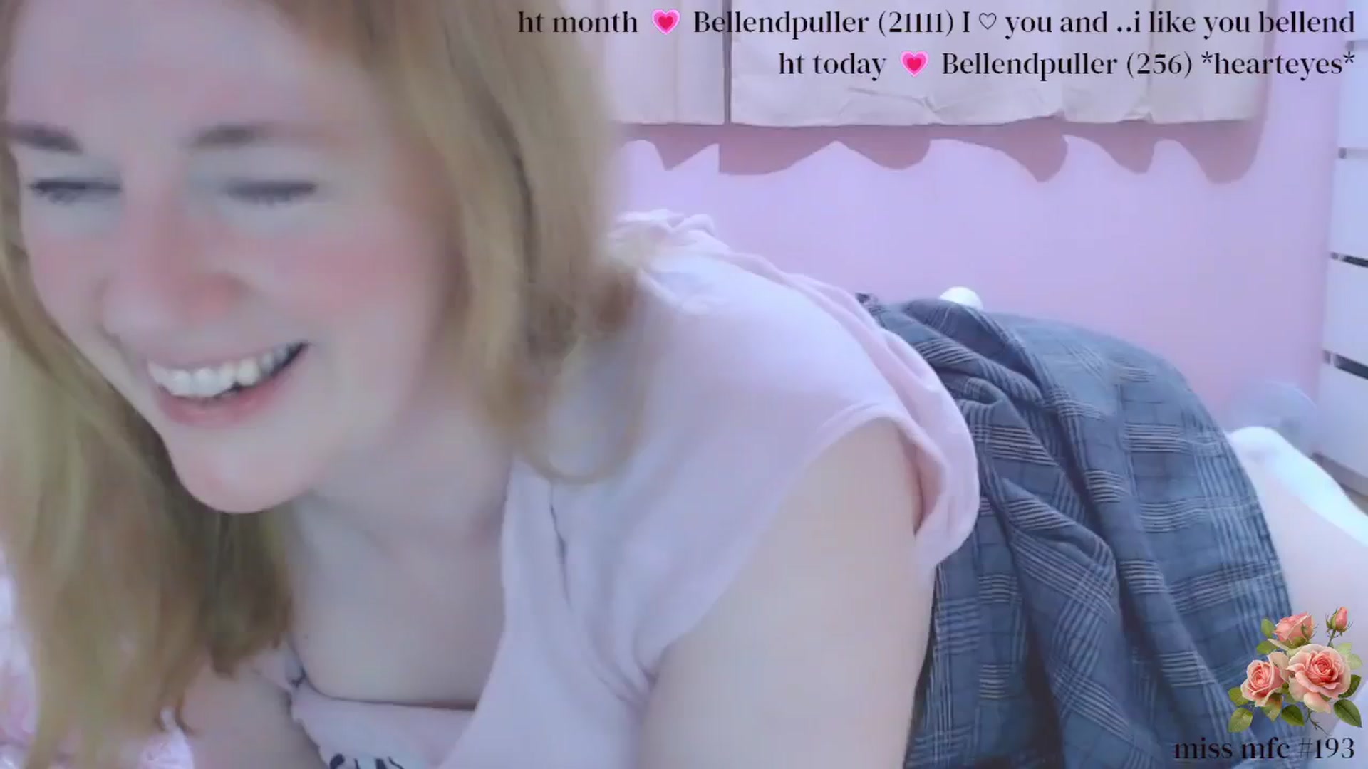 Gallery image thumbnail from PetiteAllegro's myfreecams stream on, 07/09/2025, 23:21 image 10 of 20