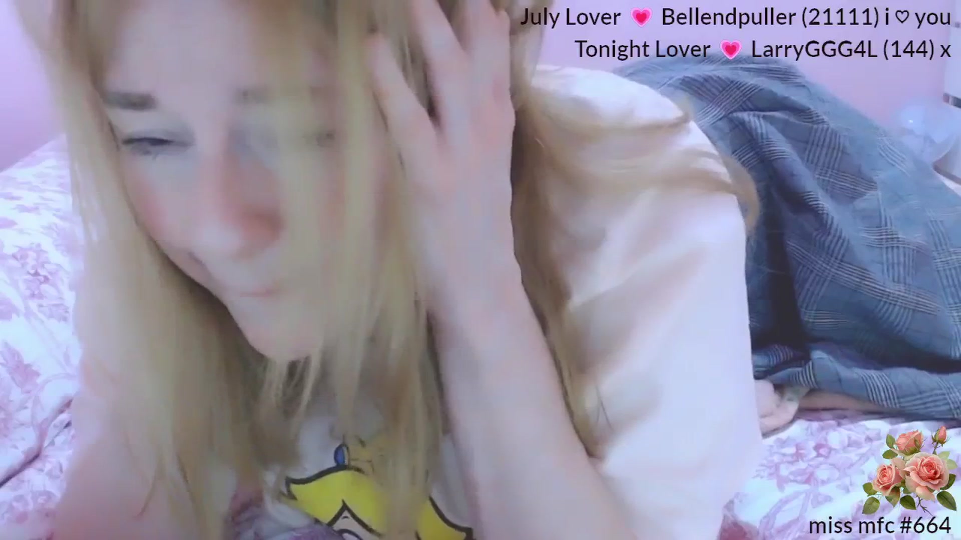 Gallery image thumbnail from PetiteAllegro's myfreecams stream on, 07/28/2025, 23:44 image 13 of 20