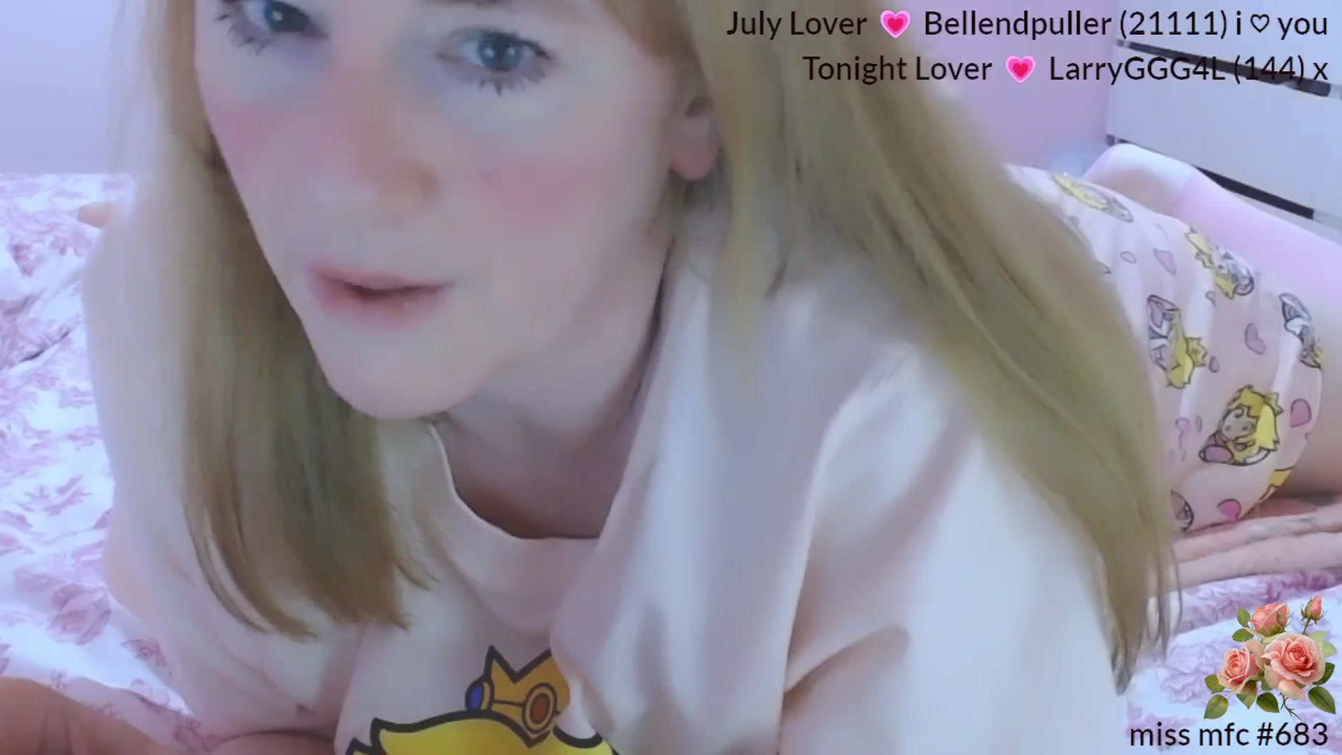 Gallery image thumbnail from PetiteAllegro's myfreecams stream on, 07/28/2025, 23:44 image 6 of 20