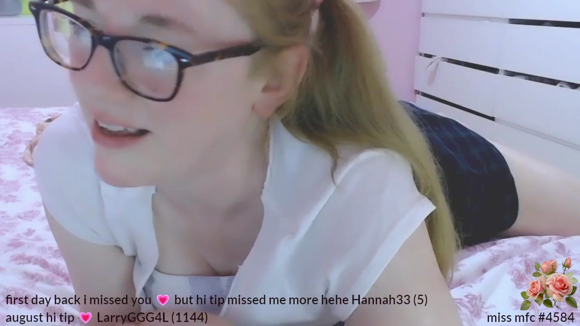 Gallery image thumbnail from PetiteAllegro's myfreecams stream on, 08/11/2025, 22:59 image 18 of 20