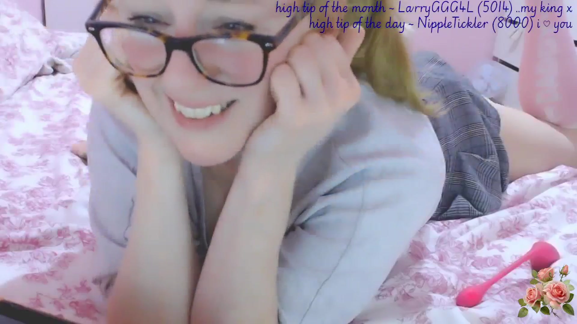Gallery image thumbnail from PetiteAllegro's myfreecams stream on, 08/23/2025, 22:59 image 16 of 20