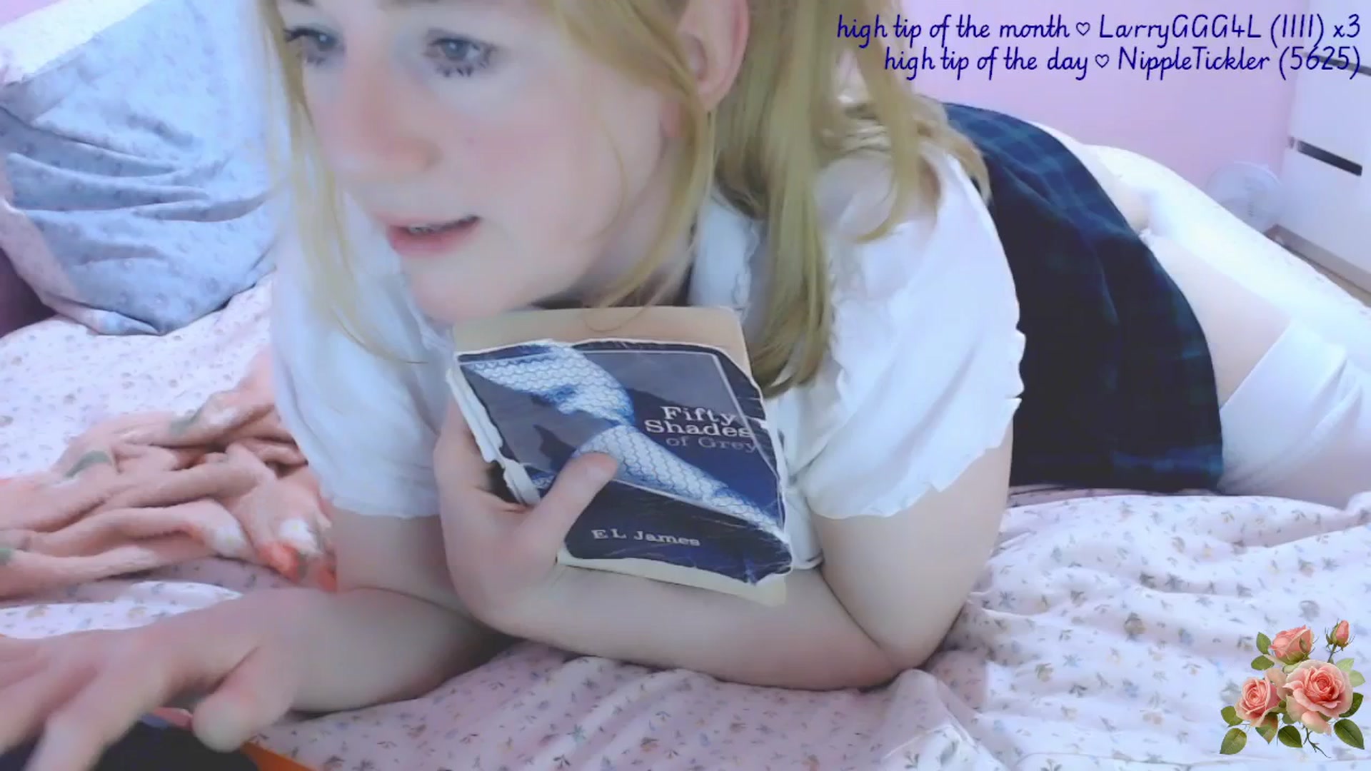 Gallery image thumbnail from PetiteAllegro's myfreecams stream on, 09/05/2025, 22:49 image 18 of 20