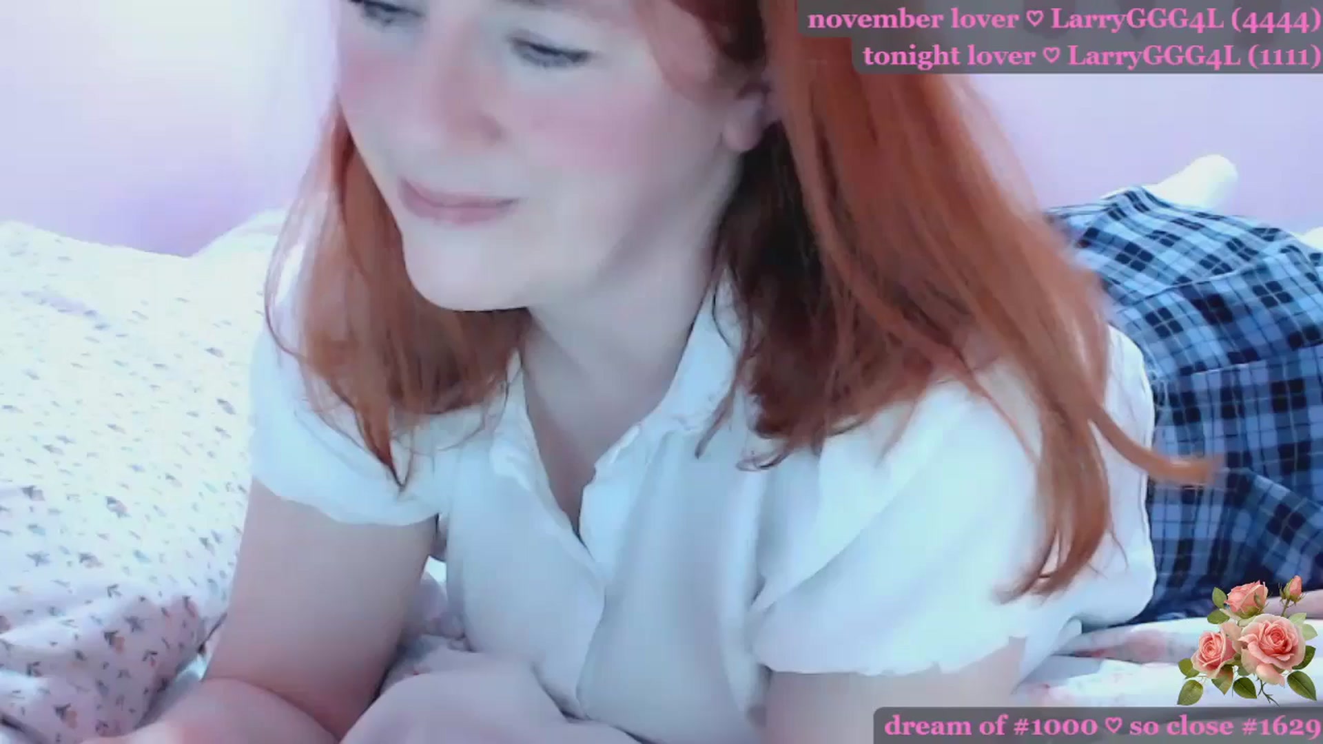 Gallery image thumbnail from PetiteAllegro's myfreecams stream on, 11/11/2025, 24:32 image 1 of 20