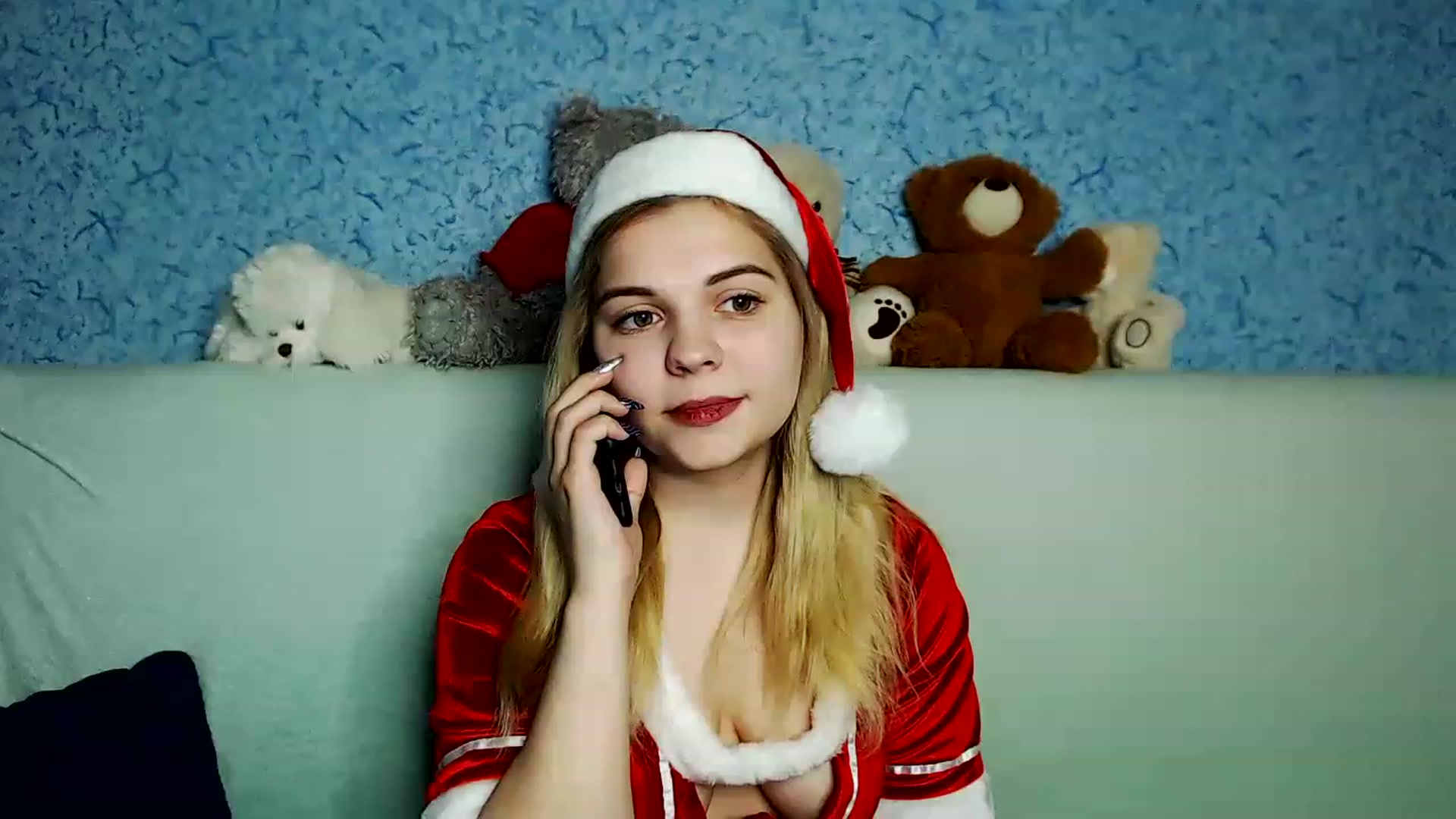 Gallery image thumbnail from PetiteAnny's myfreecams stream on, 12/26/2022, 03:44 image 5 of 20